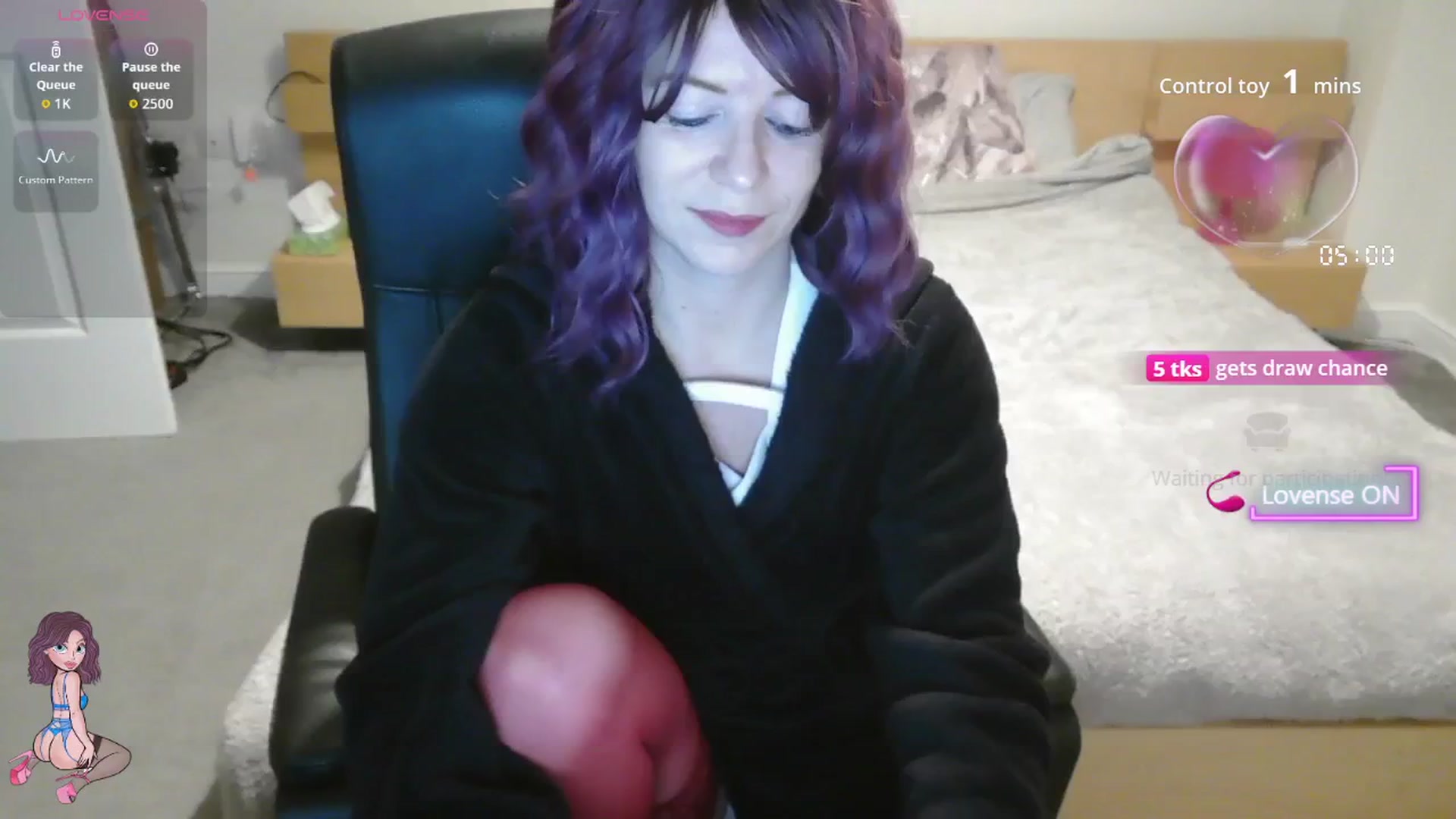 Gallery image thumbnail from size2shoes's myfreecams stream on, 11/08/2025, 24:36 image 1 of 20