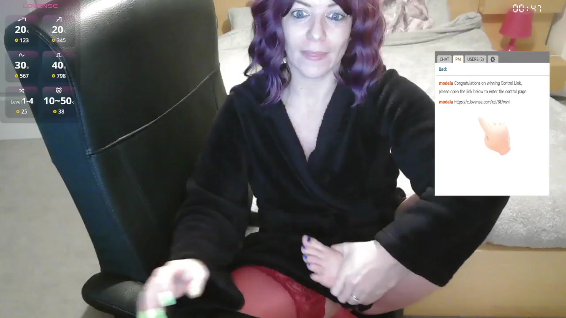 Gallery image thumbnail from size2shoes's myfreecams stream on, 11/08/2025, 02:22 image 3 of 20