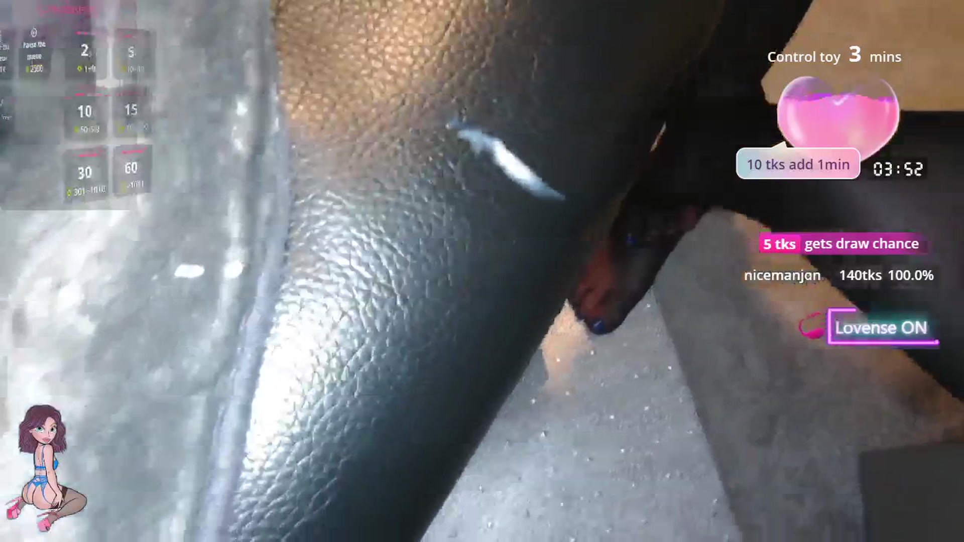 Gallery image thumbnail from size2shoes's myfreecams stream on, 11/09/2025, 21:59 image 18 of 20