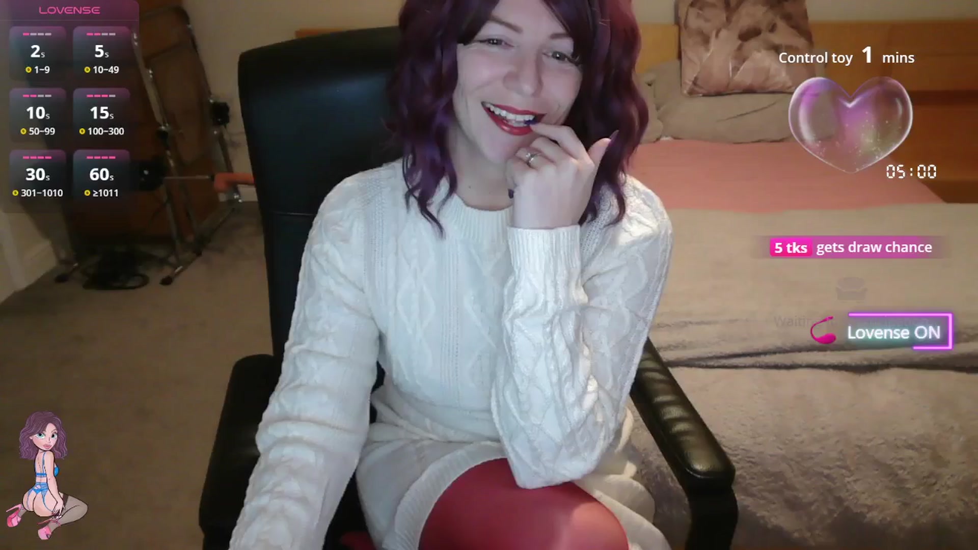 Gallery image thumbnail from size2shoes's myfreecams stream on, 11/15/2025, 22:30 image 6 of 20
