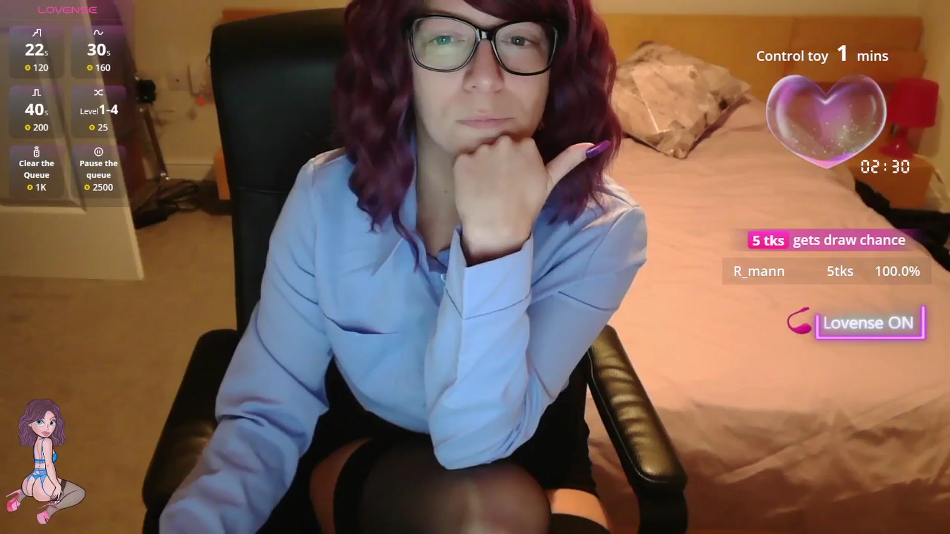 Gallery image thumbnail from size2shoes's myfreecams stream on, 11/24/2025, 17:01 image 2 of 20