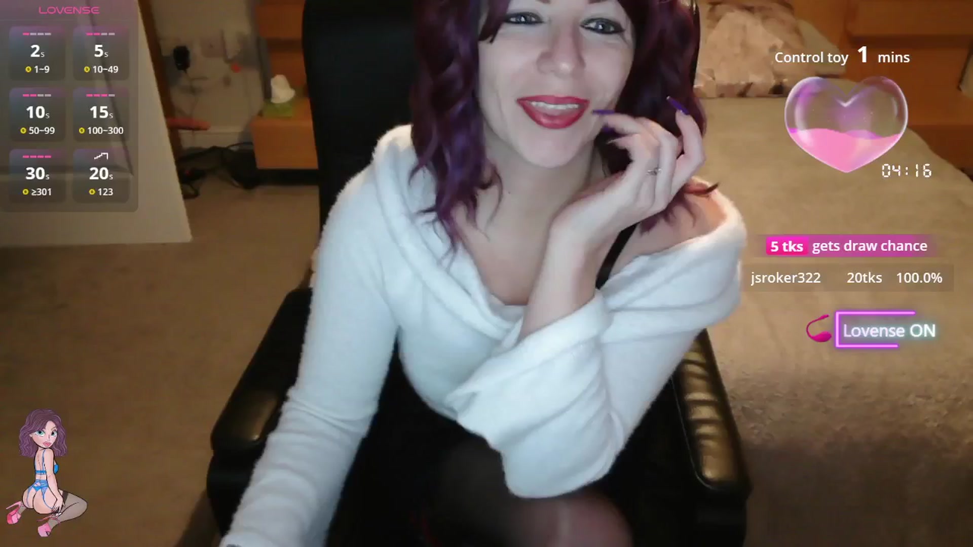 Gallery image thumbnail from size2shoes's myfreecams stream on, 12/02/2025, 23:29 image 1 of 20