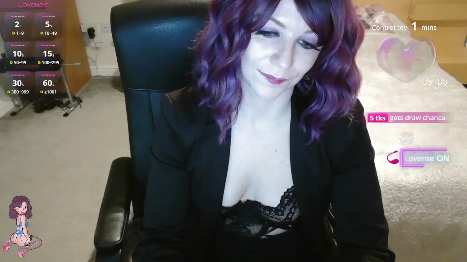 Gallery image thumbnail from size2shoes's myfreecams stream on, 12/09/2025, 21:47 image 20 of 20