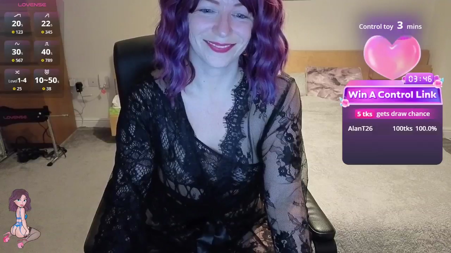 Gallery image thumbnail from size2shoes's myfreecams stream on, 12/16/2025, 24:01 image 14 of 20