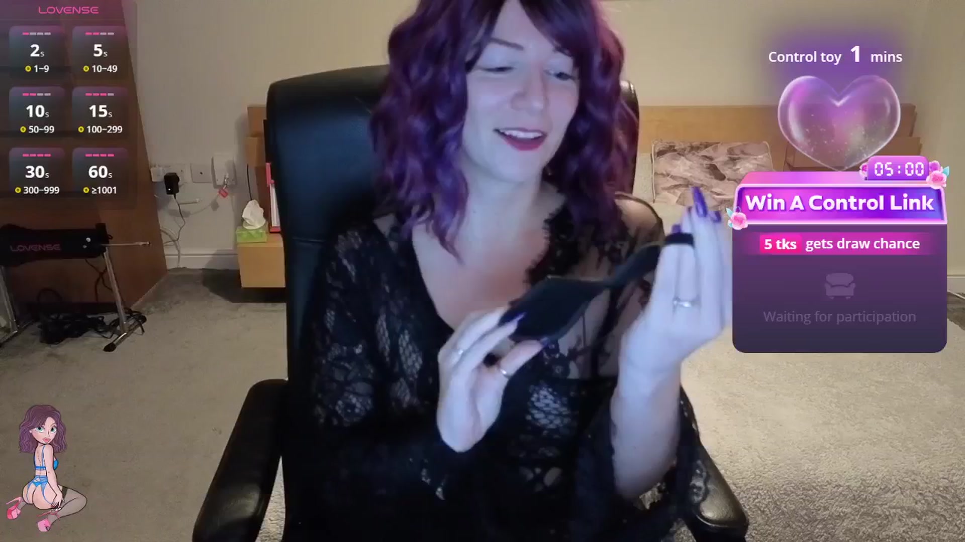 Gallery image thumbnail from size2shoes's myfreecams stream on, 12/16/2025, 24:01 image 4 of 20