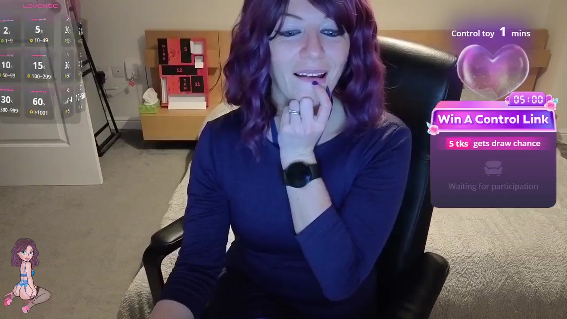 Gallery image thumbnail from size2shoes's myfreecams stream on, 12/17/2025, 24:06 image 12 of 20
