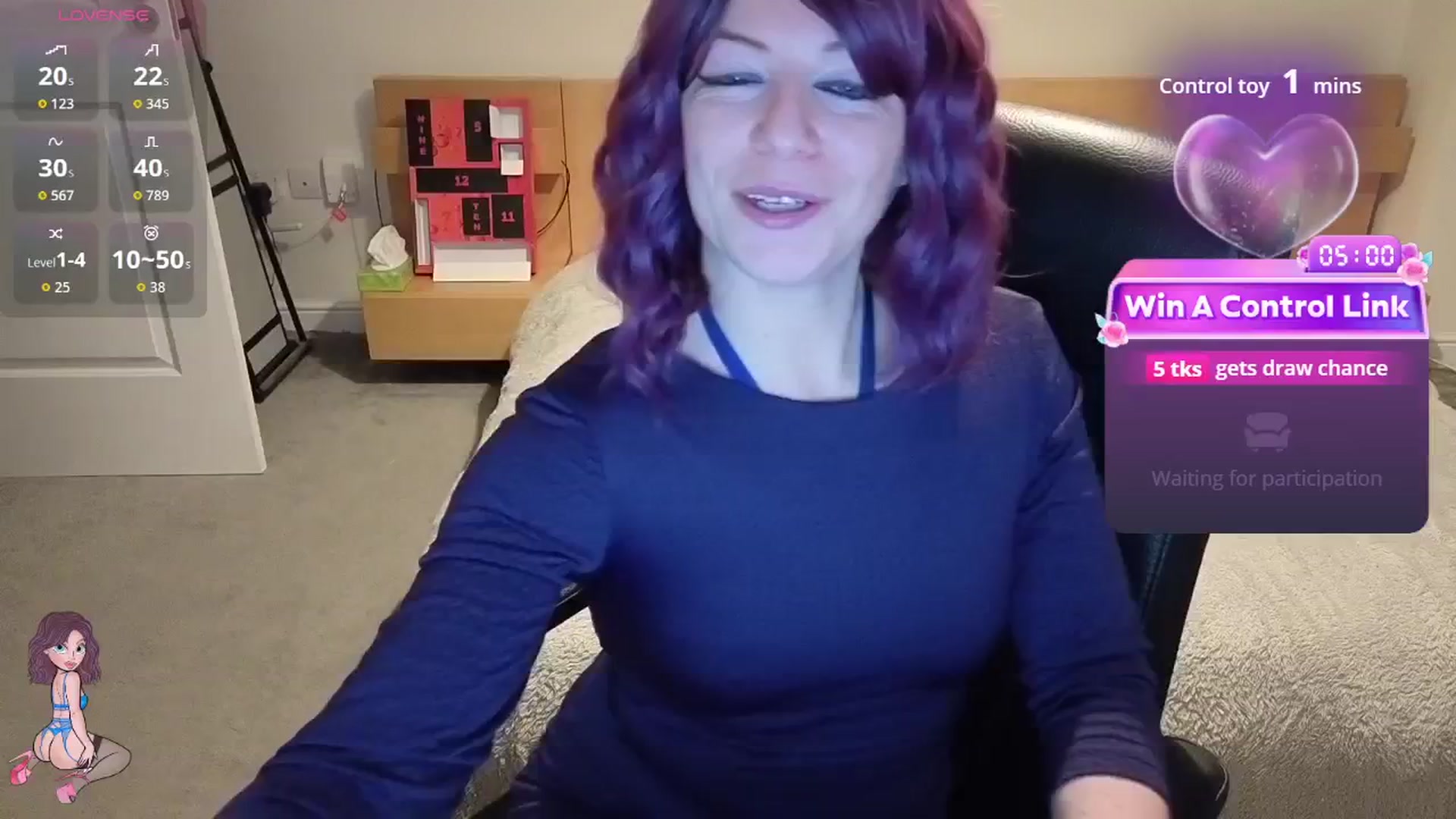 Gallery image thumbnail from size2shoes's myfreecams stream on, 12/17/2025, 24:06 image 3 of 20