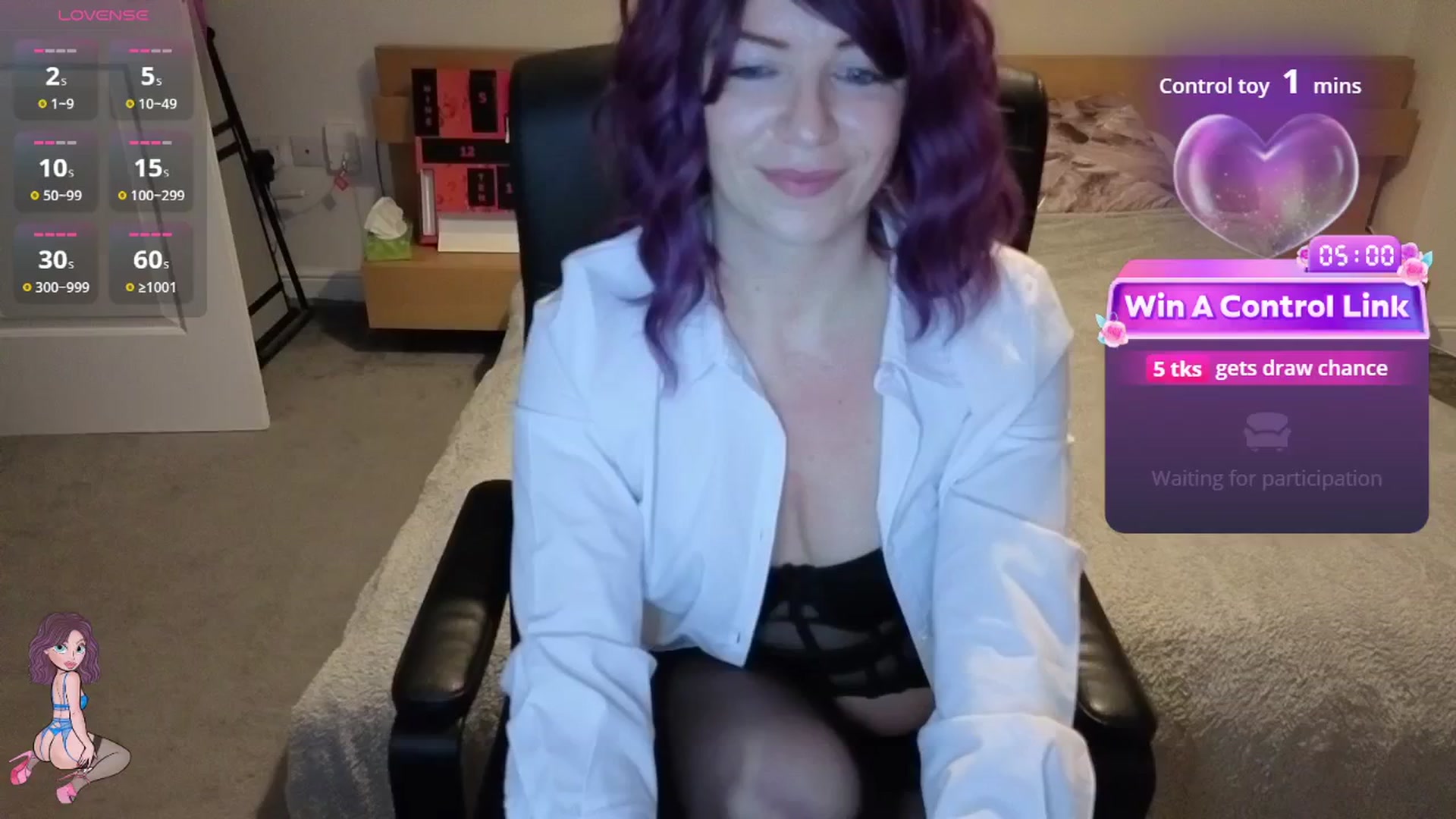 Gallery image thumbnail from size2shoes's myfreecams stream on, 12/17/2025, 23:46 image 12 of 20