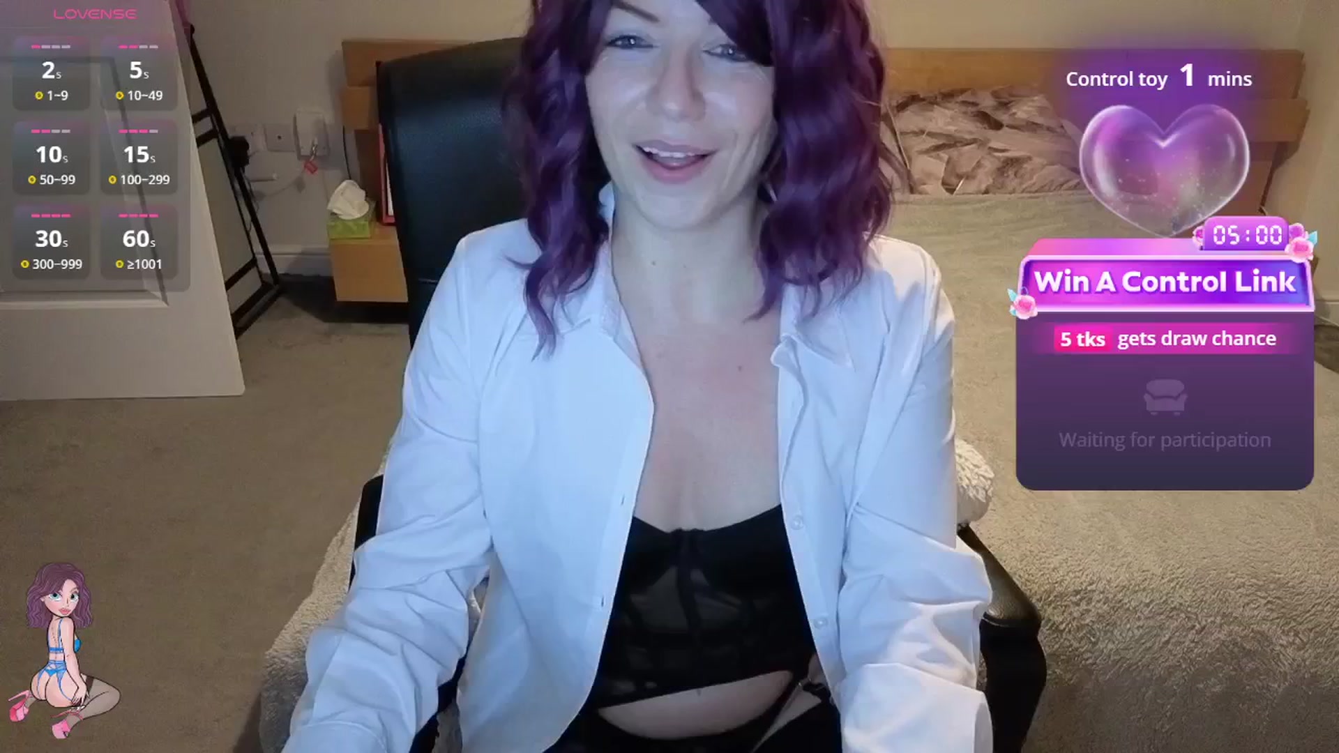 Gallery image thumbnail from size2shoes's myfreecams stream on, 12/17/2025, 23:46 image 17 of 20