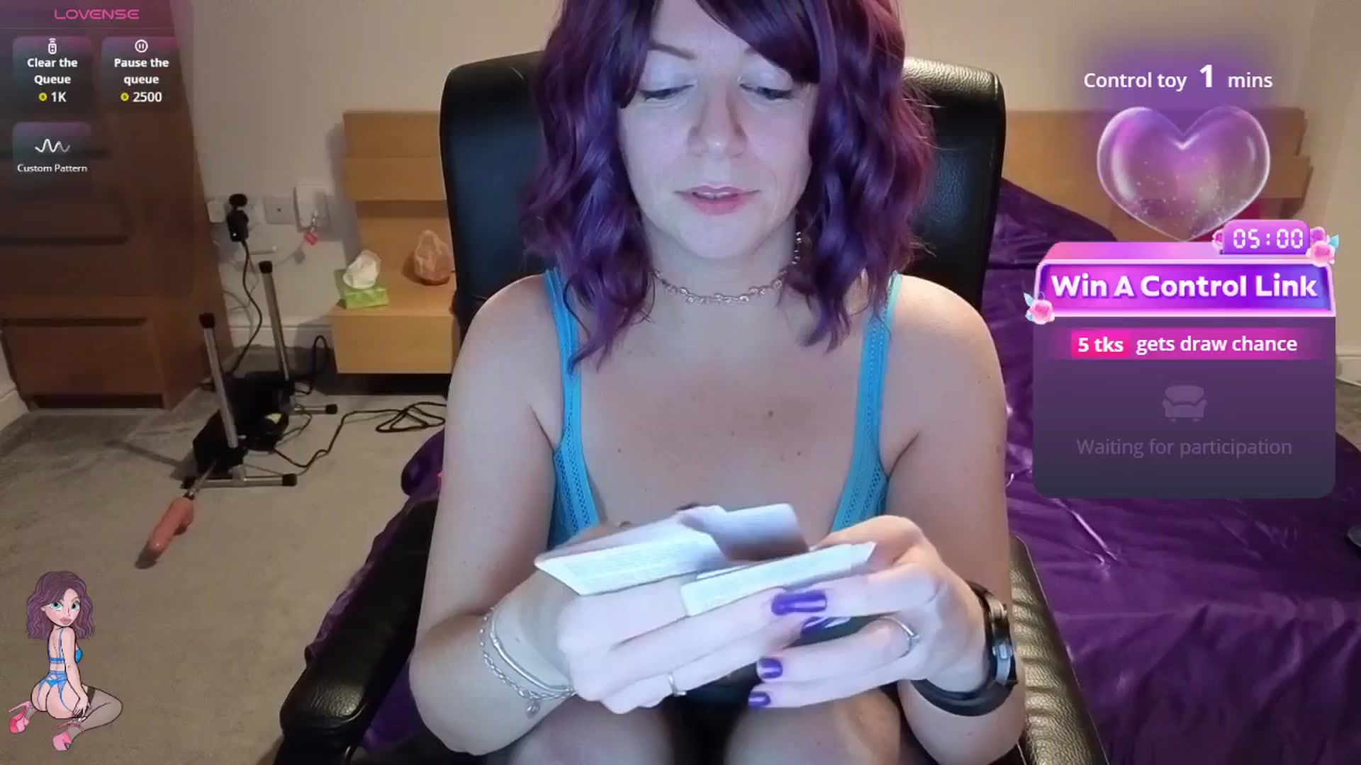 Gallery image thumbnail from size2shoes's myfreecams stream on, 12/23/2025, 01:03 image 1 of 20