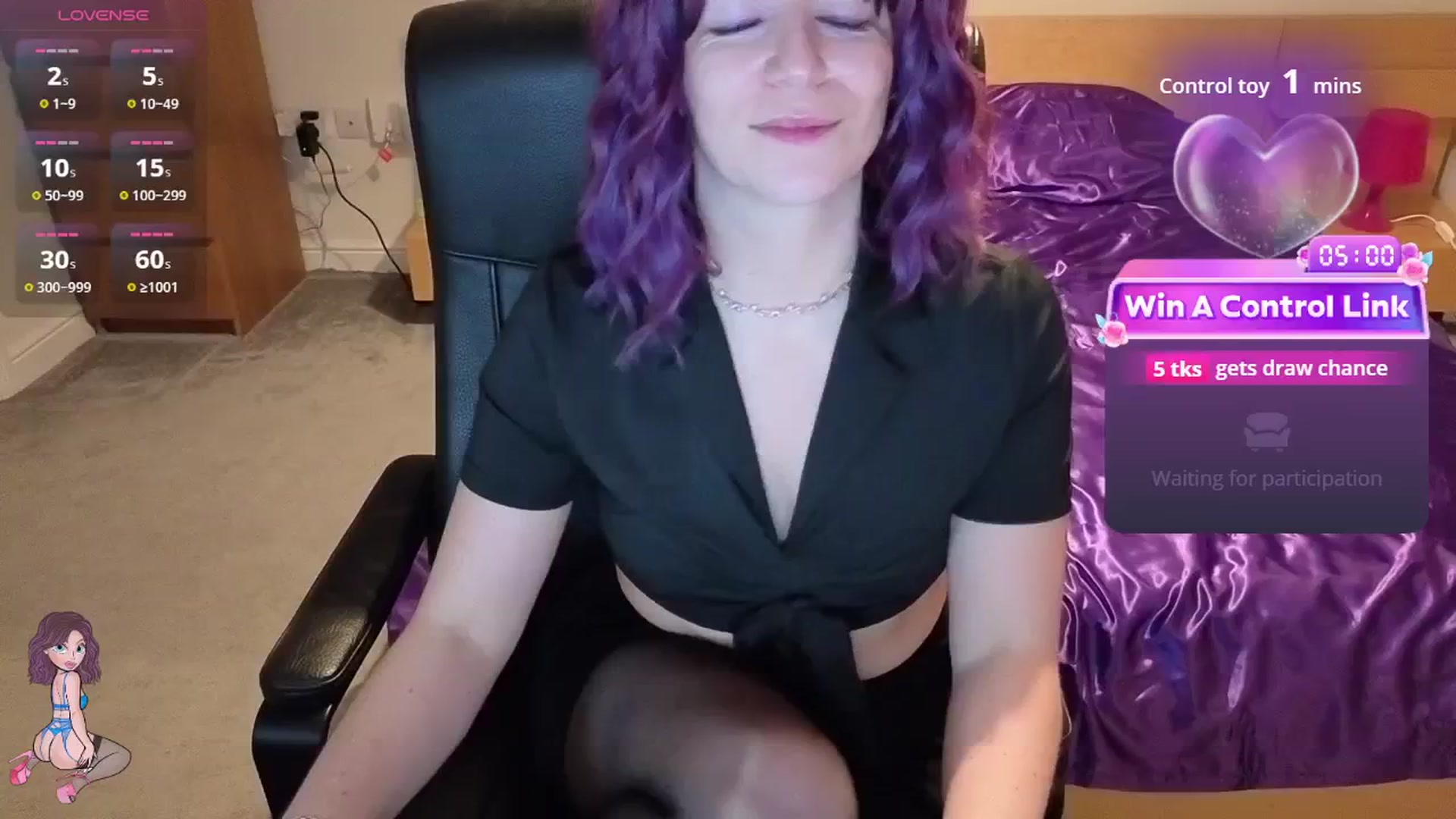 Gallery image thumbnail from size2shoes's myfreecams stream on, 12/24/2025, 24:05 image 5 of 20