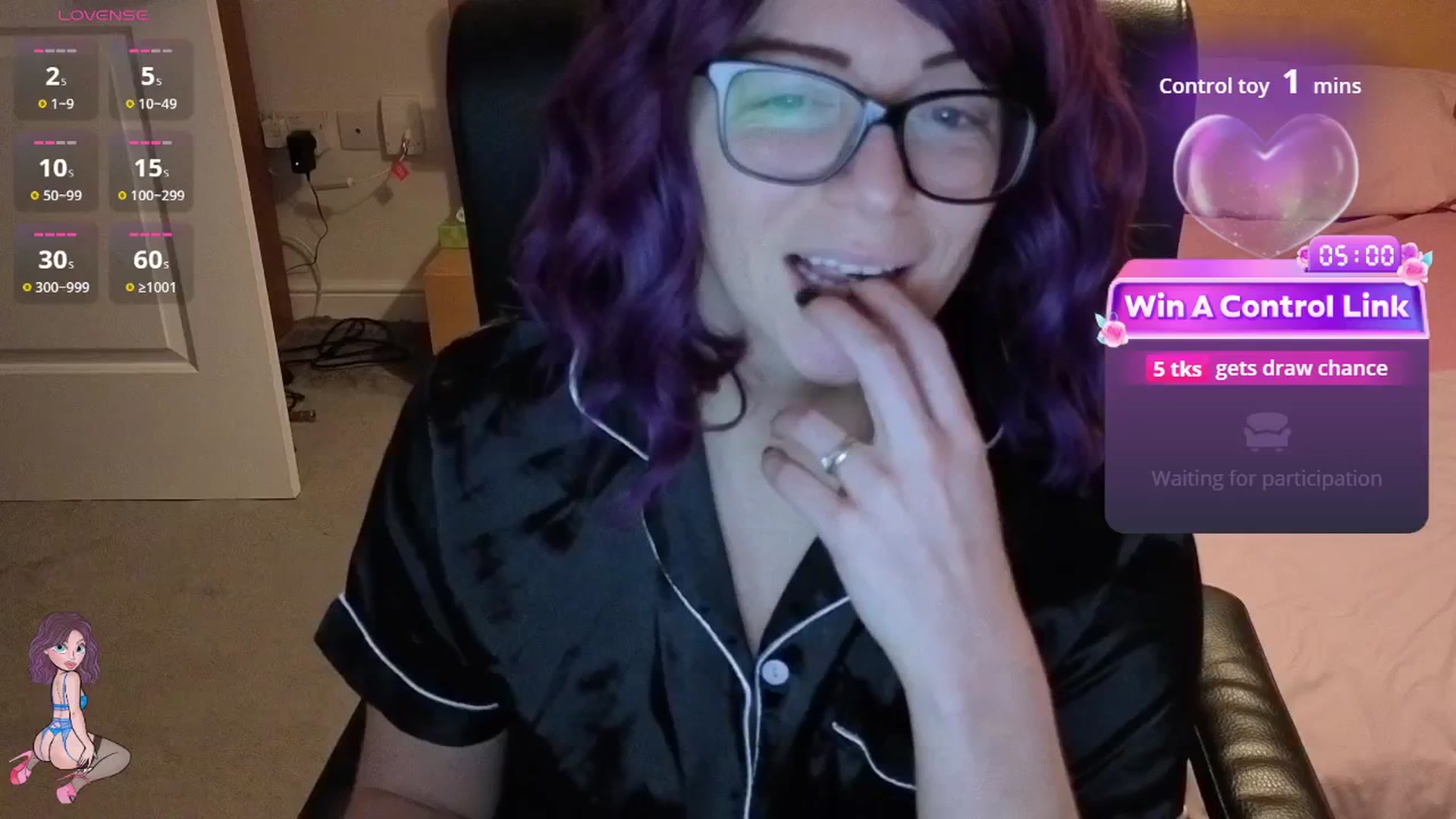 Gallery image thumbnail from size2shoes's myfreecams stream on, 01/02/2026, 24:28 image 1 of 20