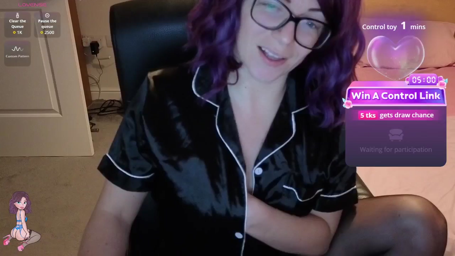 Gallery image thumbnail from size2shoes's myfreecams stream on, 01/02/2026, 24:28 image 3 of 20