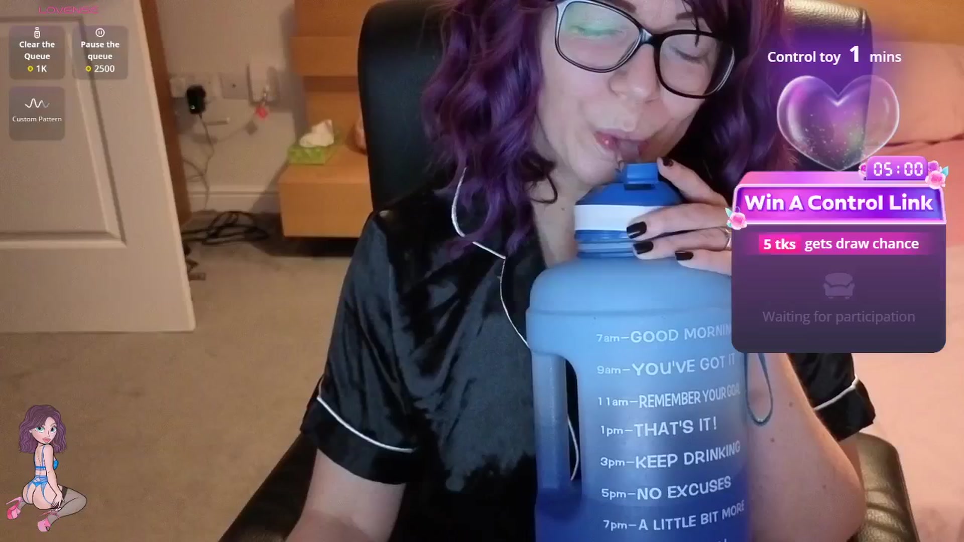 Gallery image thumbnail from size2shoes's myfreecams stream on, 01/02/2026, 24:28 image 15 of 20
