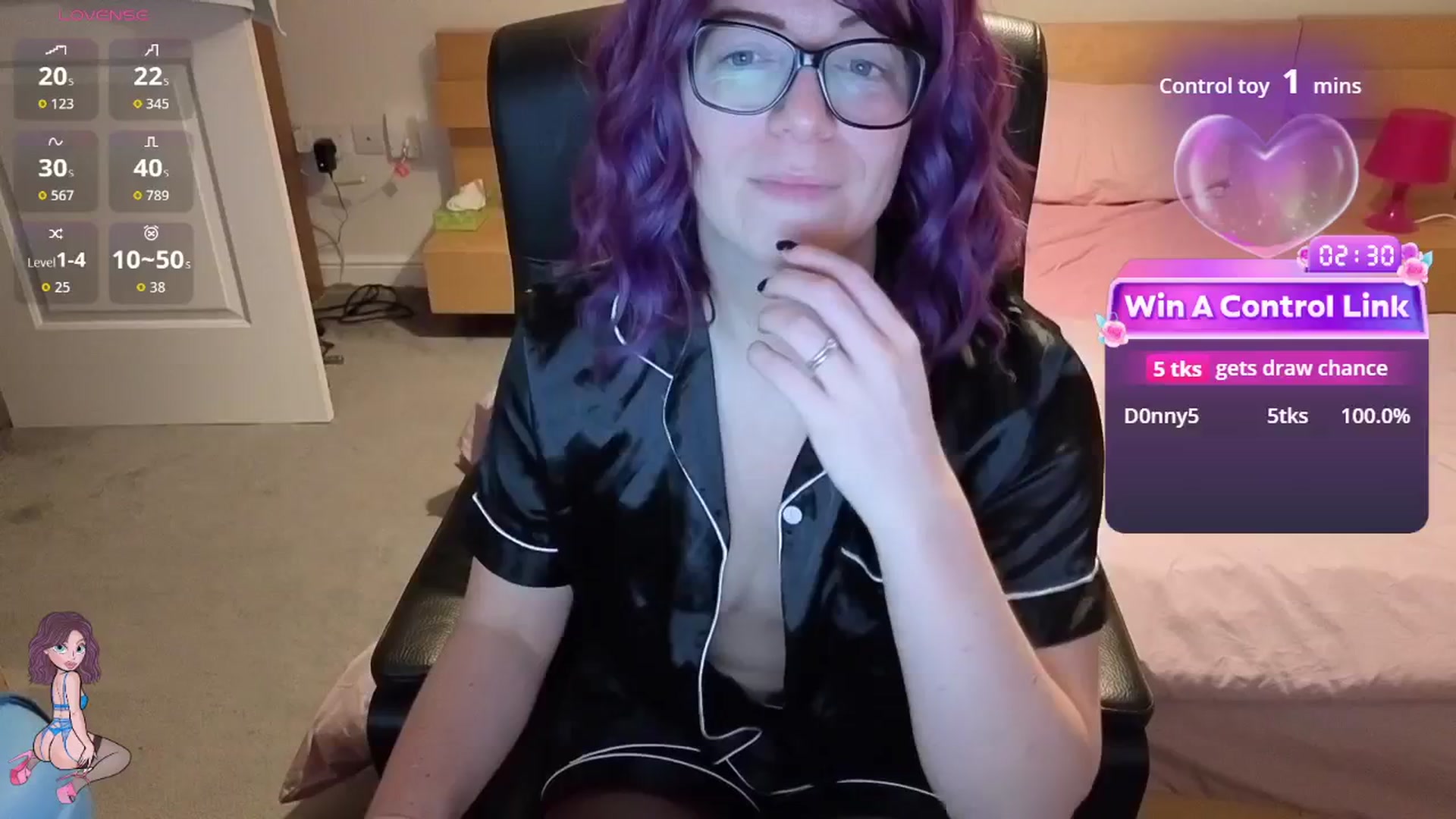 Gallery image thumbnail from size2shoes's myfreecams stream on, 01/02/2026, 02:23 image 4 of 20