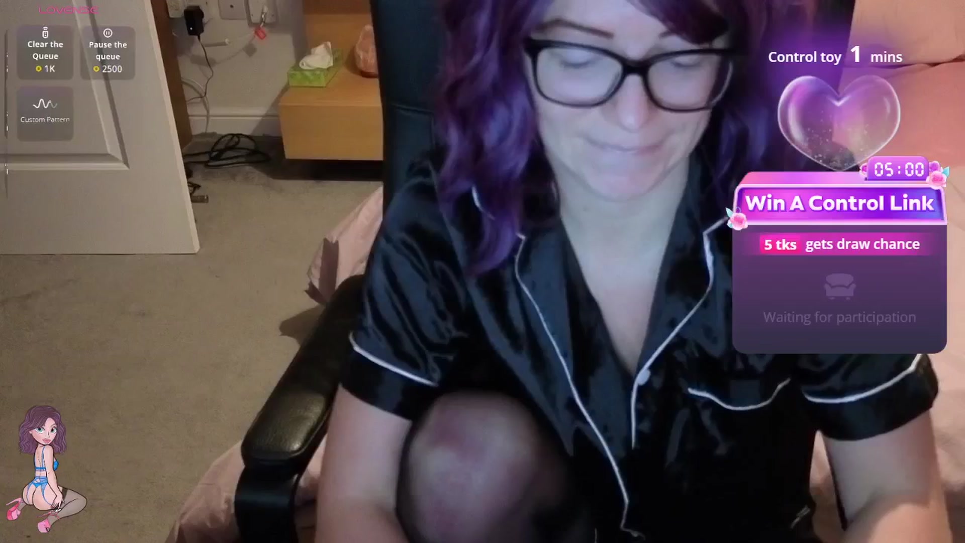 Gallery image thumbnail from size2shoes's myfreecams stream on, 01/02/2026, 02:23 image 1 of 20