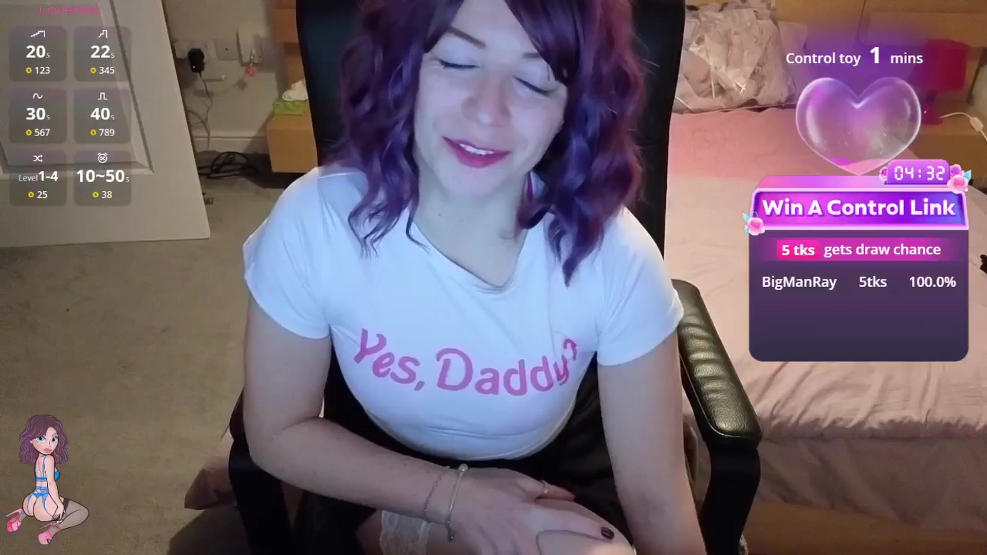 Gallery image thumbnail from size2shoes's myfreecams stream on, 01/08/2026, 24:28 image 6 of 20