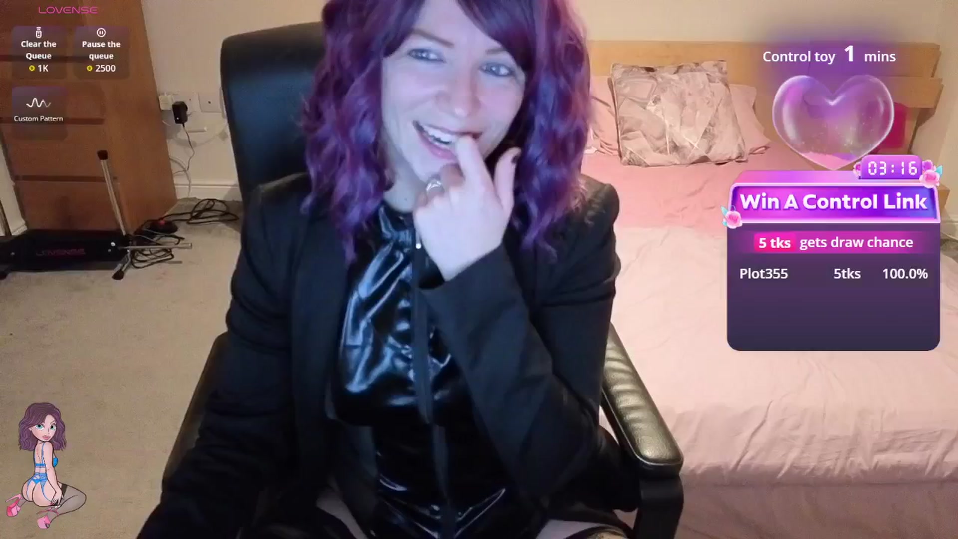 Gallery image thumbnail from size2shoes's myfreecams stream on, 01/11/2026, 23:08 image 8 of 20