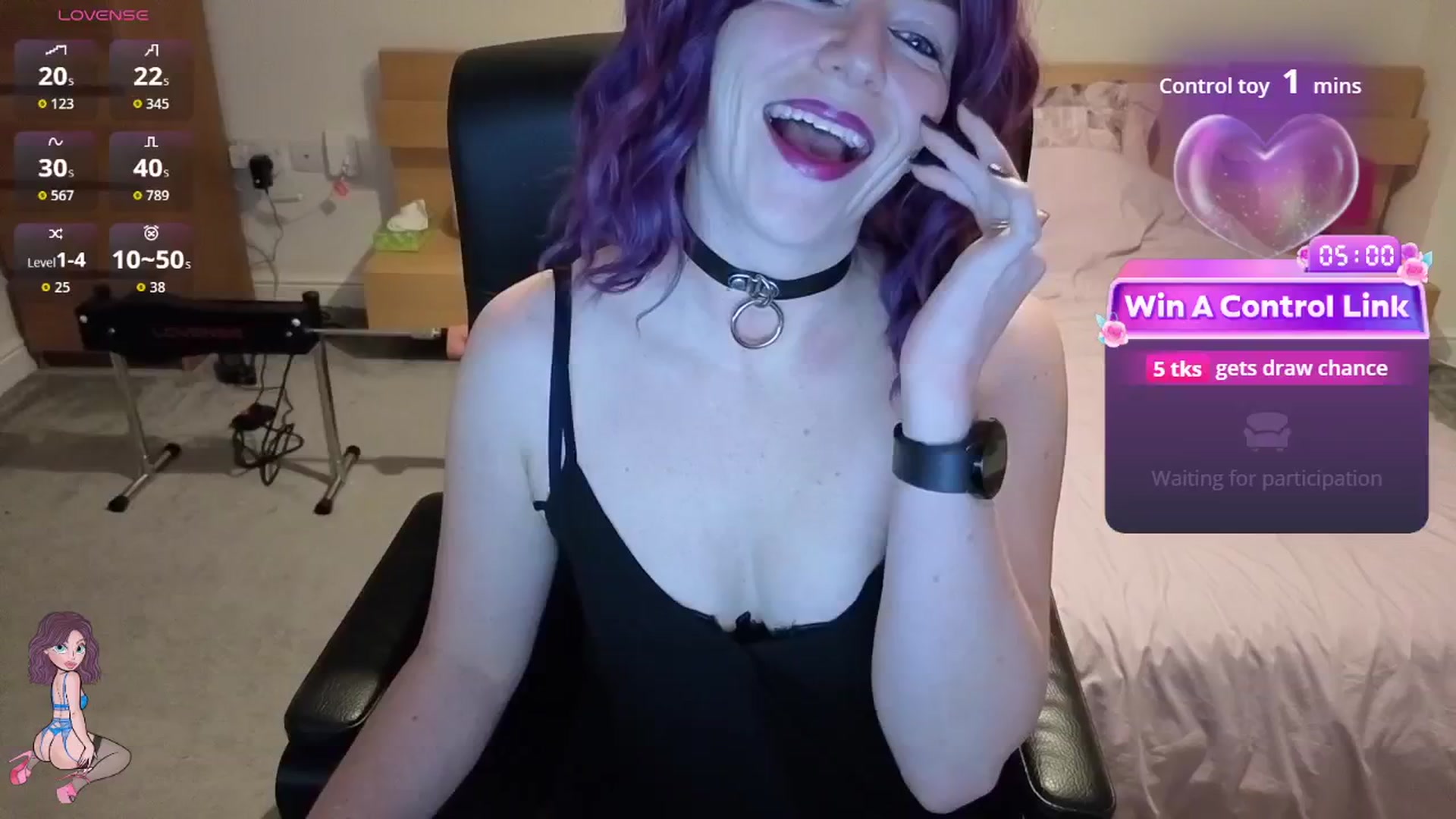 Gallery image thumbnail from size2shoes's myfreecams stream on, 01/13/2026, 24:11 image 4 of 20
