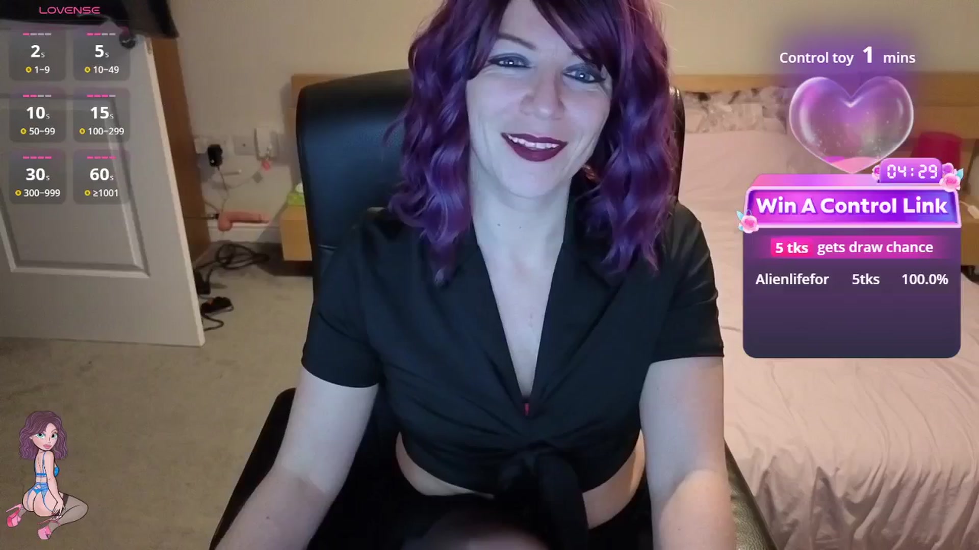 Gallery image thumbnail from size2shoes's myfreecams stream on, 01/15/2026, 22:59 image 1 of 20