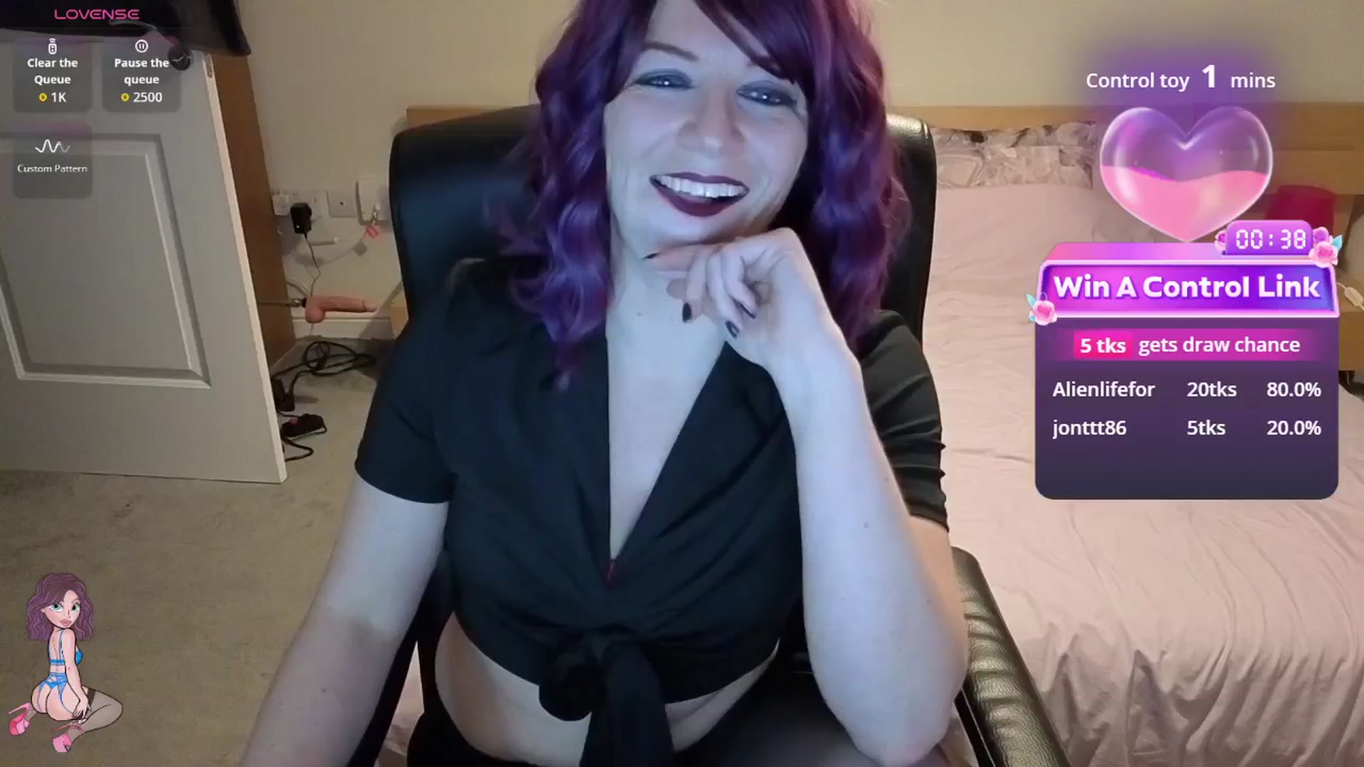Gallery image thumbnail from size2shoes's myfreecams stream on, 01/15/2026, 22:59 image 12 of 20