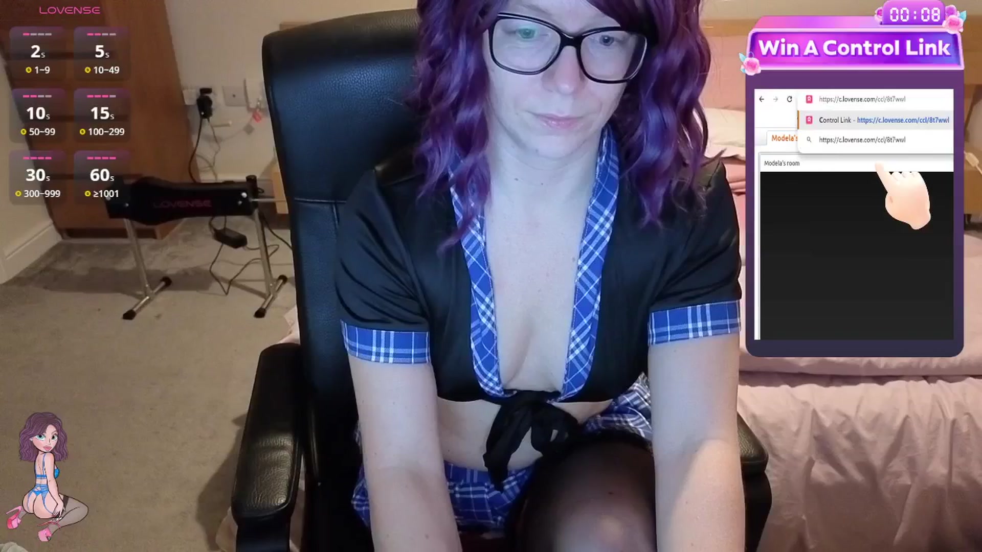 Gallery image thumbnail from size2shoes's myfreecams stream on, 01/25/2026, 24:50 image 12 of 20