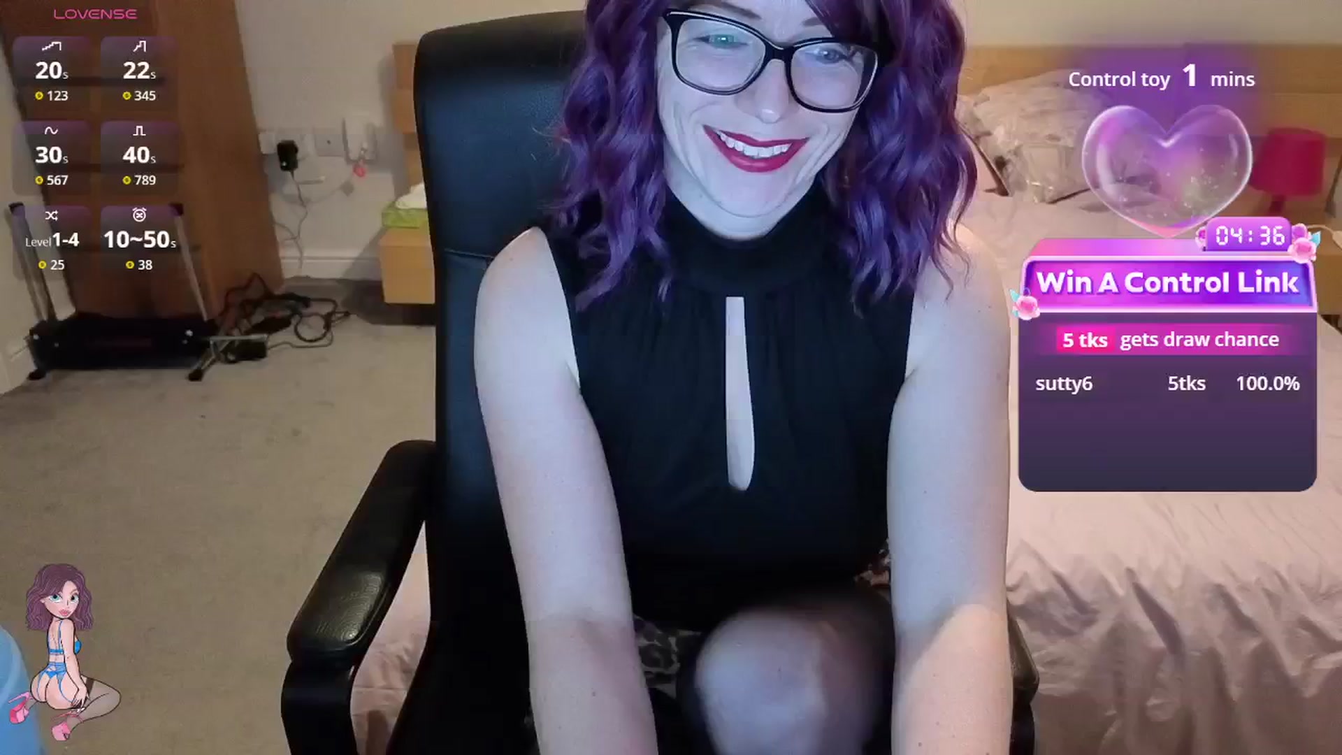 Gallery image thumbnail from size2shoes's myfreecams stream on, 01/30/2026, 22:46 image 6 of 20