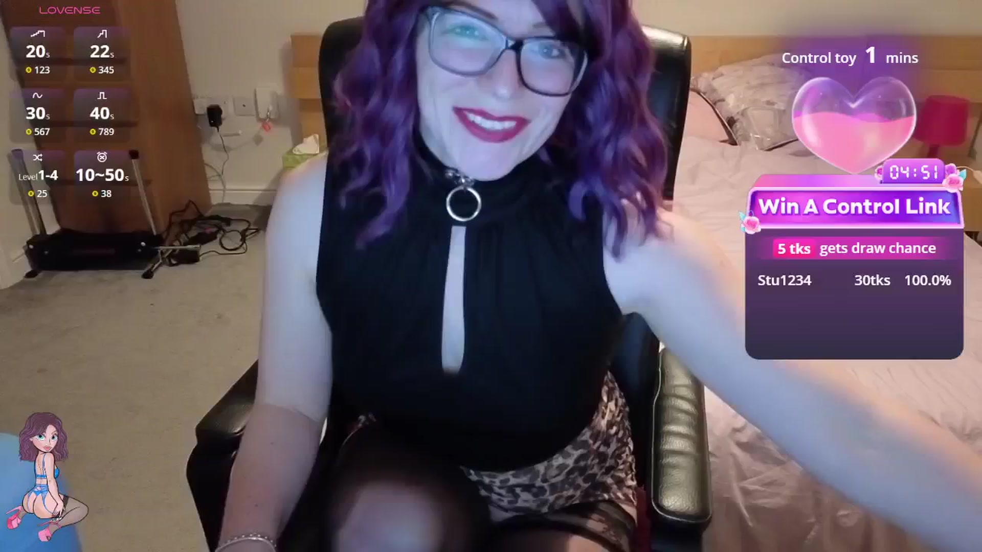 Gallery image thumbnail from size2shoes's myfreecams stream on, 01/30/2026, 23:41 image 17 of 20