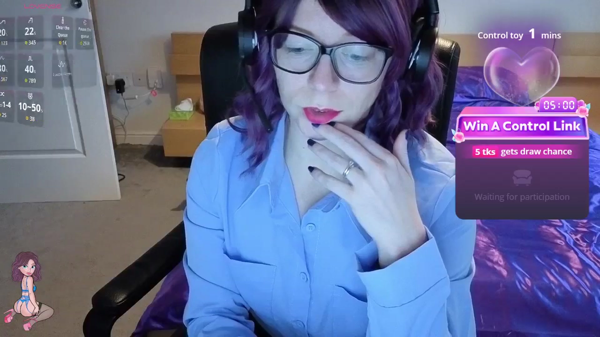 Gallery image thumbnail from size2shoes's myfreecams stream on, 02/05/2026, 16:23 image 5 of 20