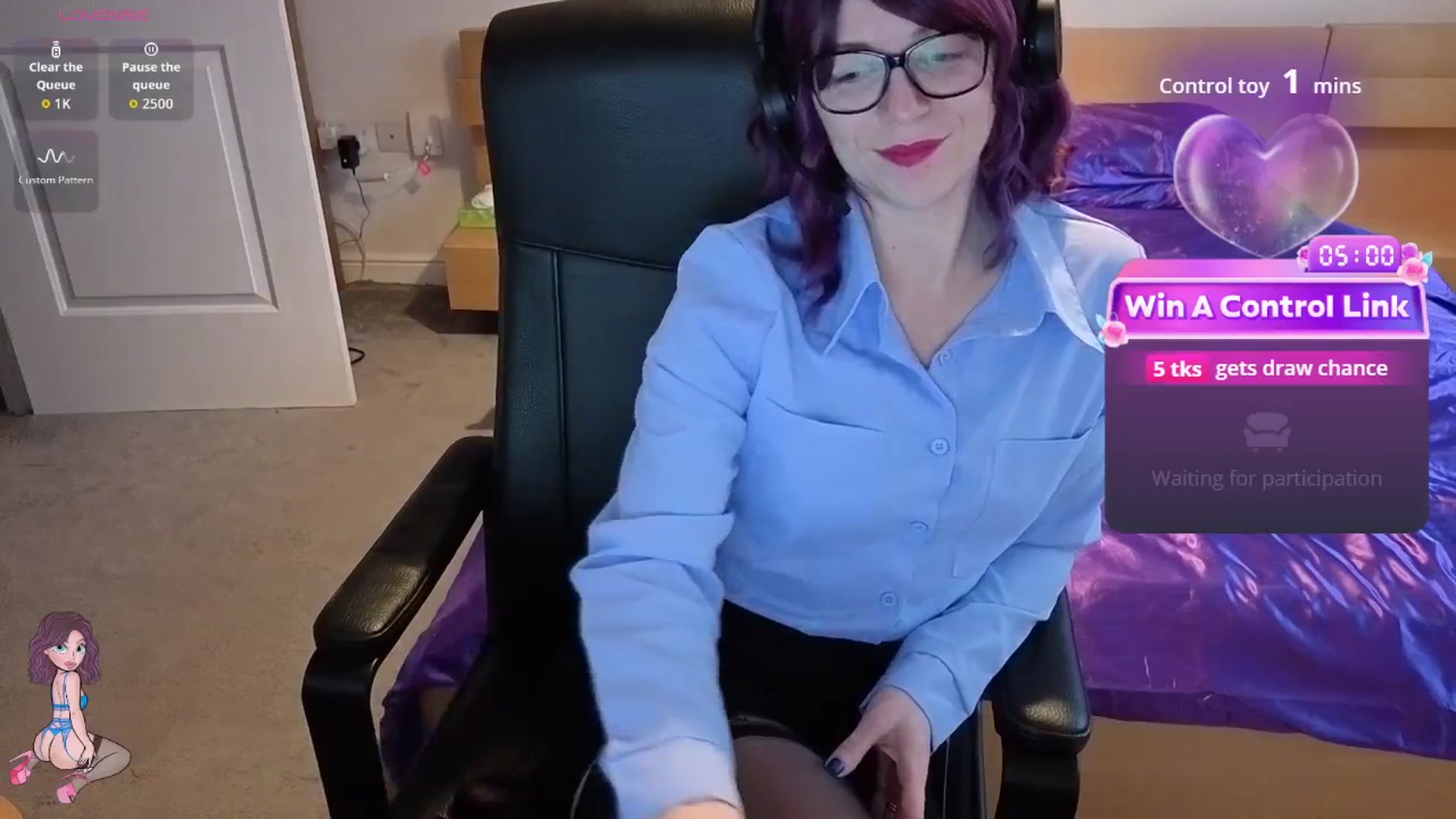 Gallery image thumbnail from size2shoes's myfreecams stream on, 02/05/2026, 16:23 image 16 of 20