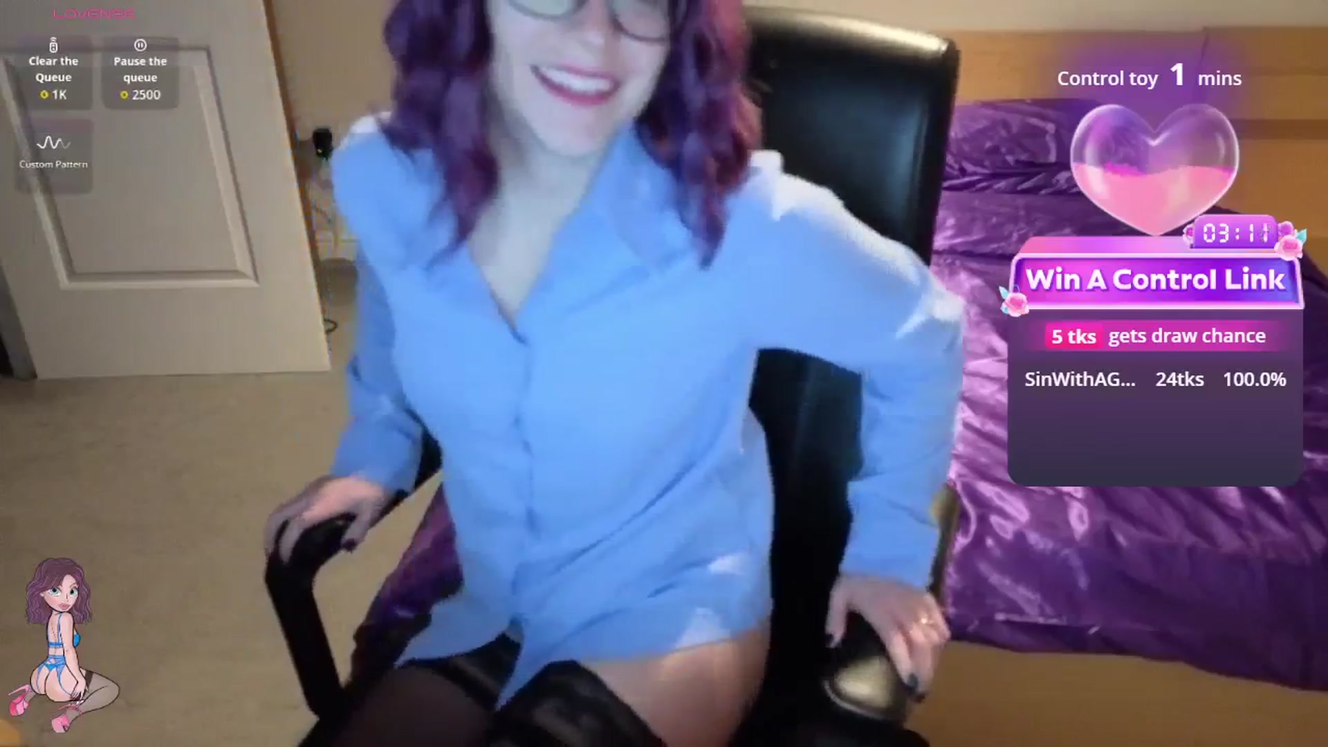 Gallery image thumbnail from size2shoes's myfreecams stream on, 02/05/2026, 17:31 image 19 of 20