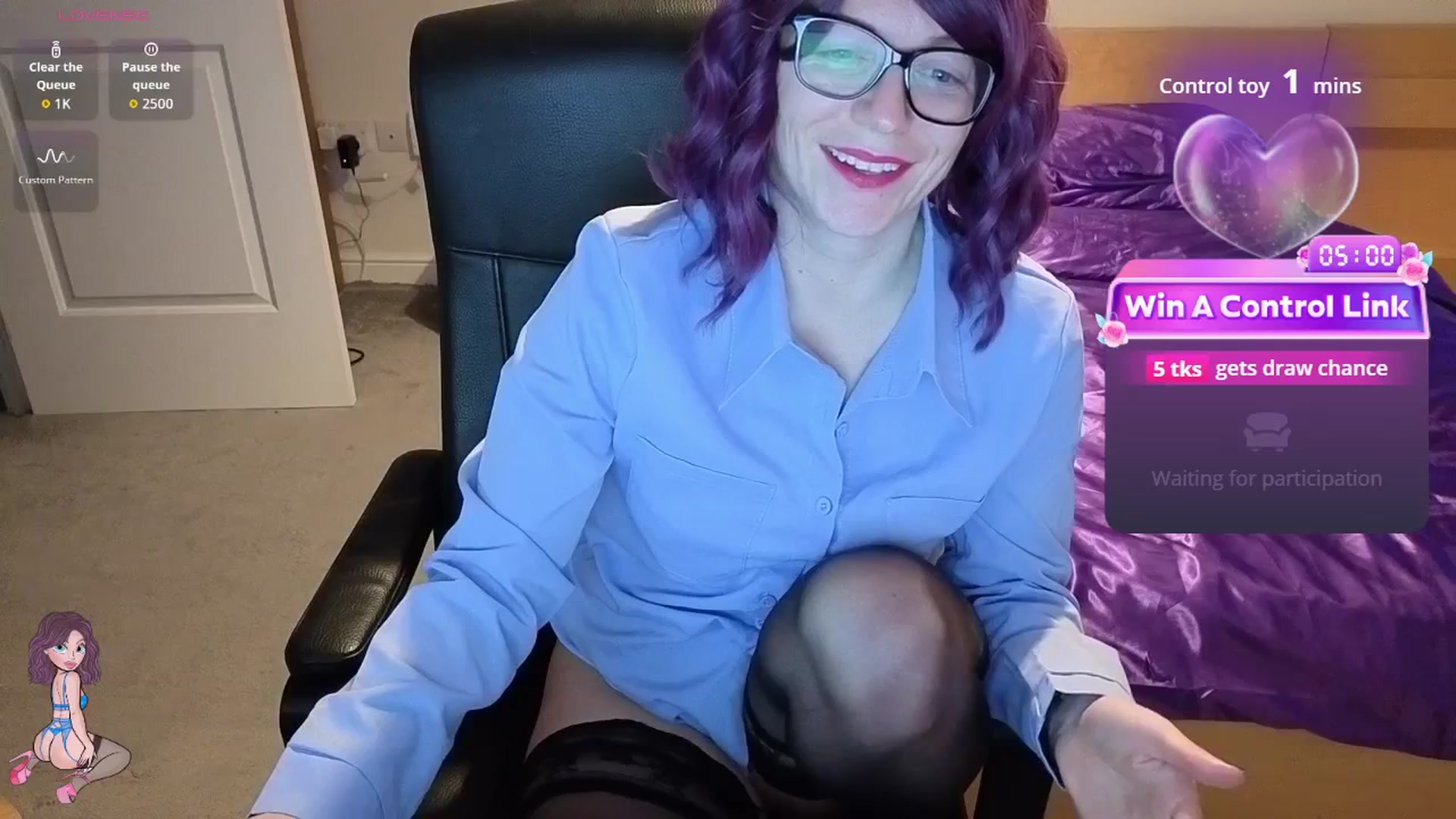 Gallery image thumbnail from size2shoes's myfreecams stream on, 02/05/2026, 17:31 image 14 of 20