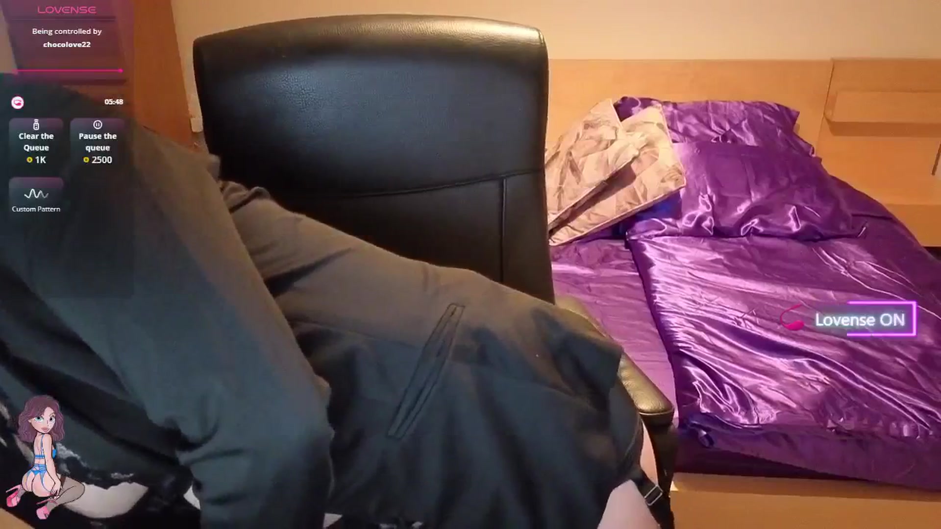 Gallery image thumbnail from size2shoes's myfreecams stream on, 02/07/2026, 01:55 image 3 of 20