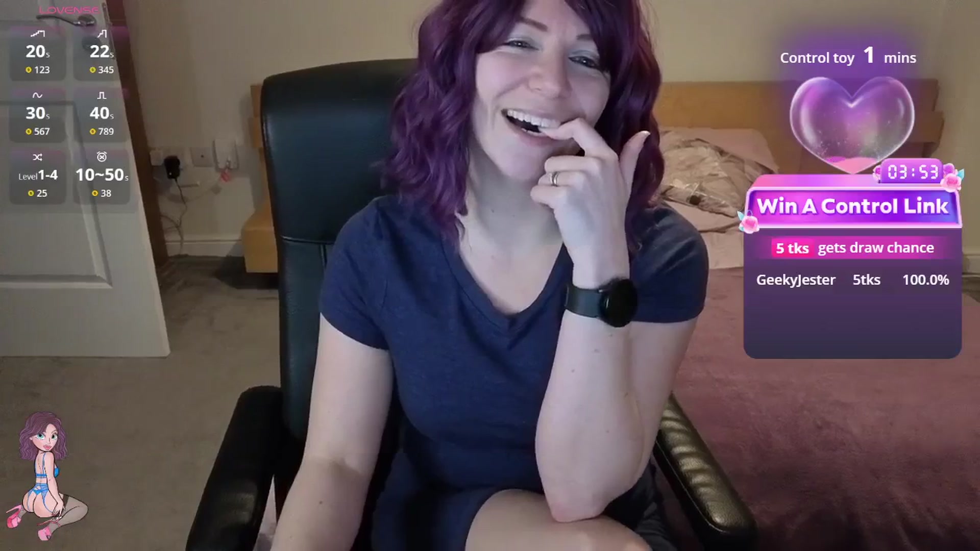 Gallery image thumbnail from size2shoes's myfreecams stream on, 02/17/2026, 24:03 image 5 of 20