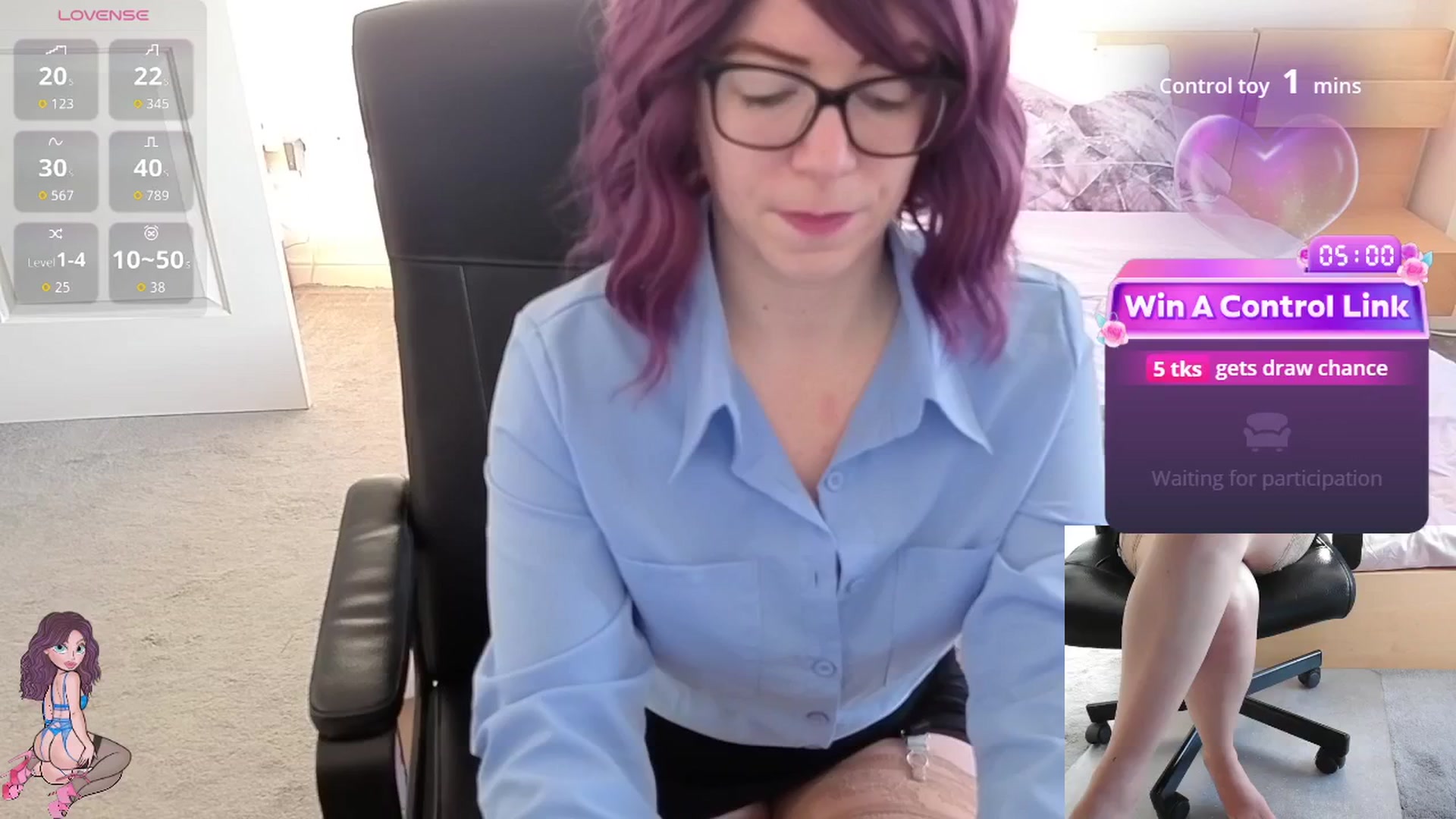 Gallery image thumbnail from size2shoes's myfreecams stream on, 02/25/2026, 16:04 image 15 of 20