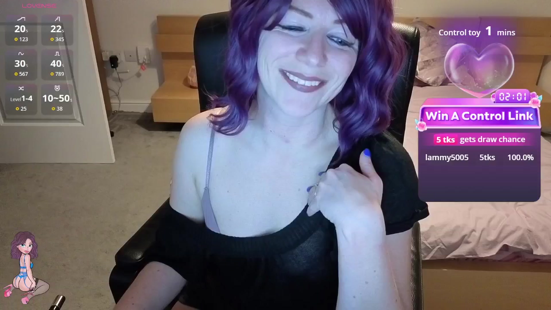 Gallery image thumbnail from size2shoes's myfreecams stream on, 03/05/2026, 21:42 image 8 of 20
