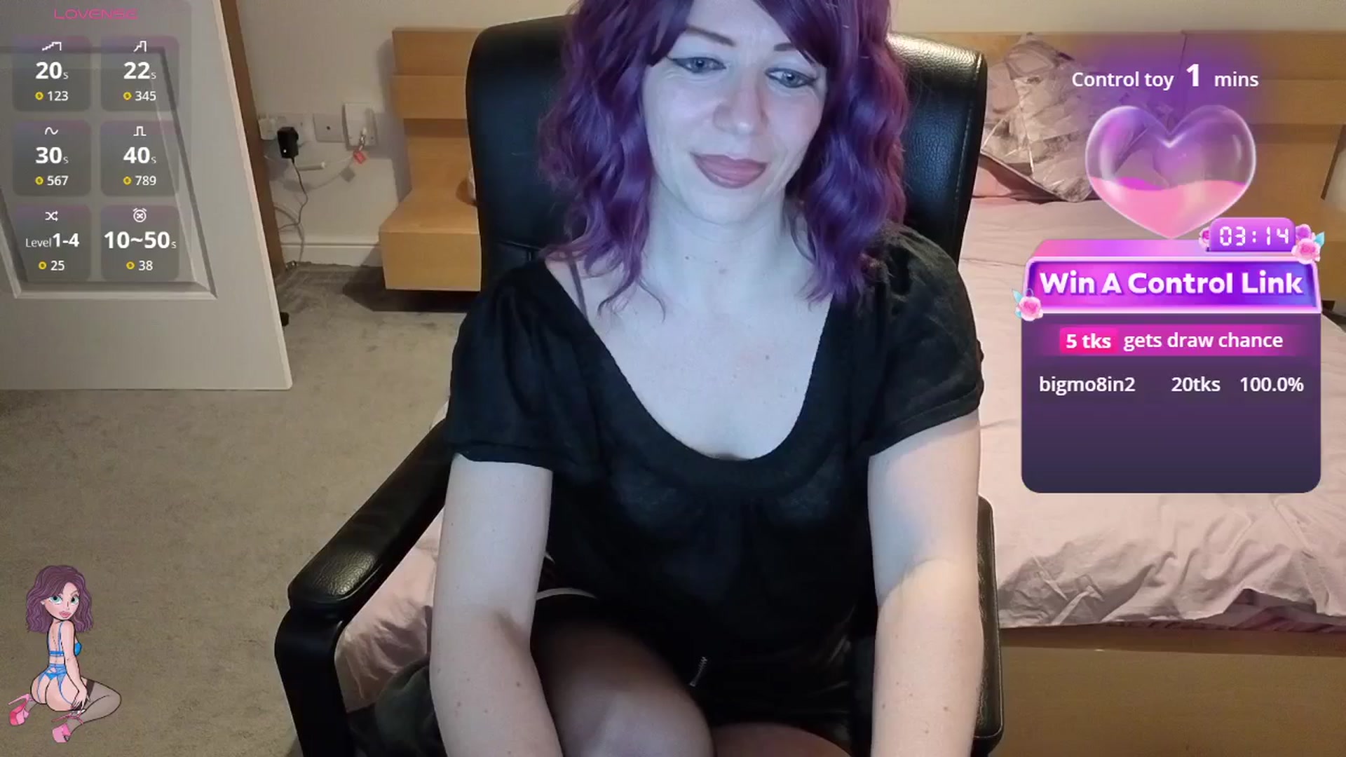 Gallery image thumbnail from size2shoes's myfreecams stream on, 03/05/2026, 22:43 image 9 of 20