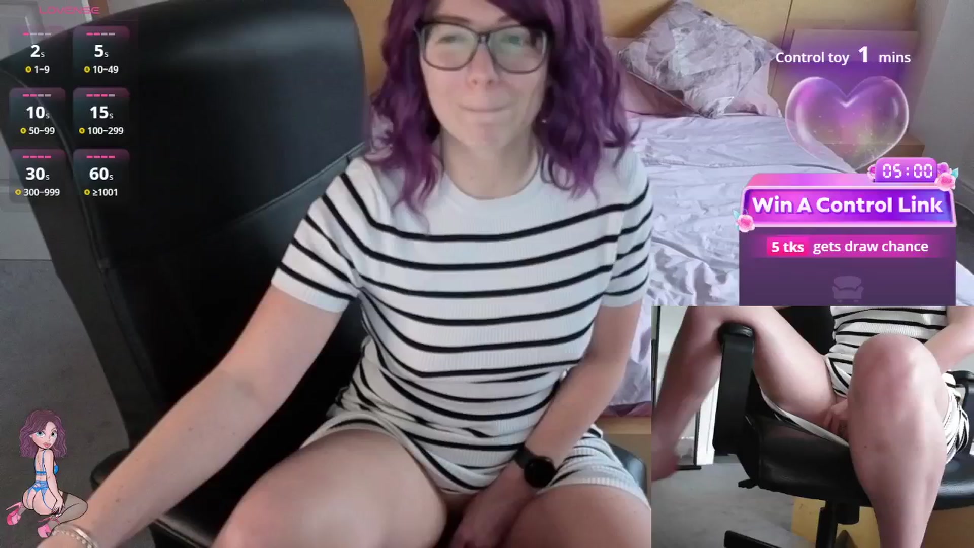 Gallery image thumbnail from size2shoes's myfreecams stream on, 03/06/2026, 16:42 image 7 of 20