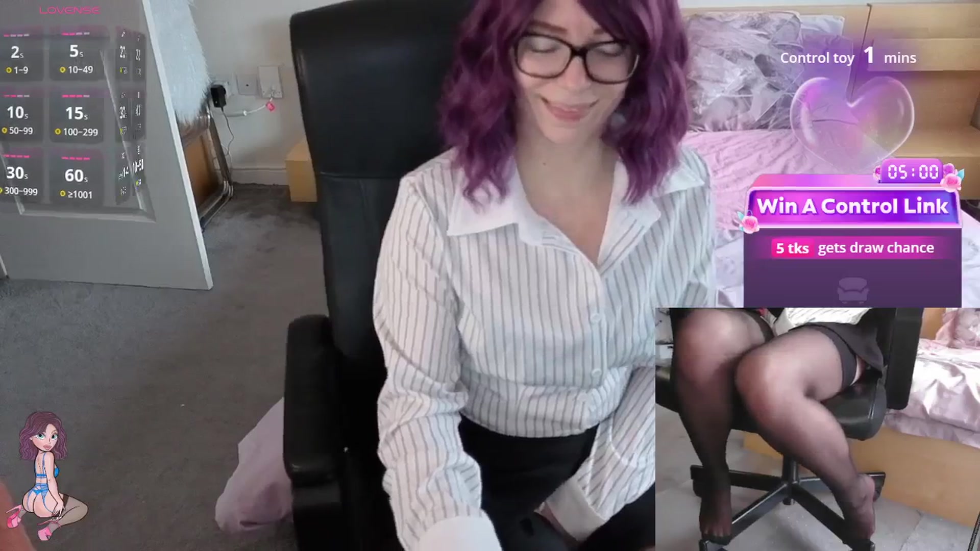 Gallery image thumbnail from size2shoes's myfreecams stream on, 03/12/2026, 17:05 image 8 of 20