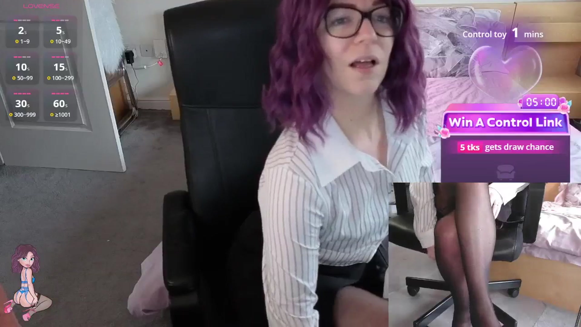 Gallery image thumbnail from size2shoes's myfreecams stream on, 03/12/2026, 17:05 image 4 of 20