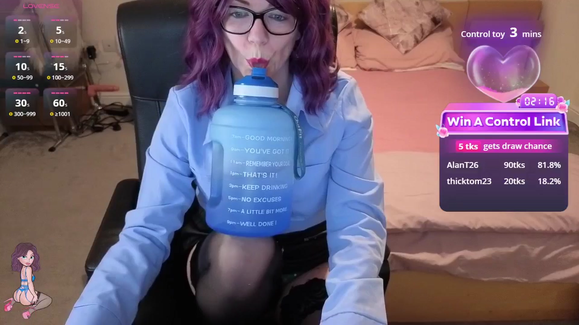 Gallery image thumbnail from size2shoes's myfreecams stream on, 04/08/2026, 22:23 image 7 of 20