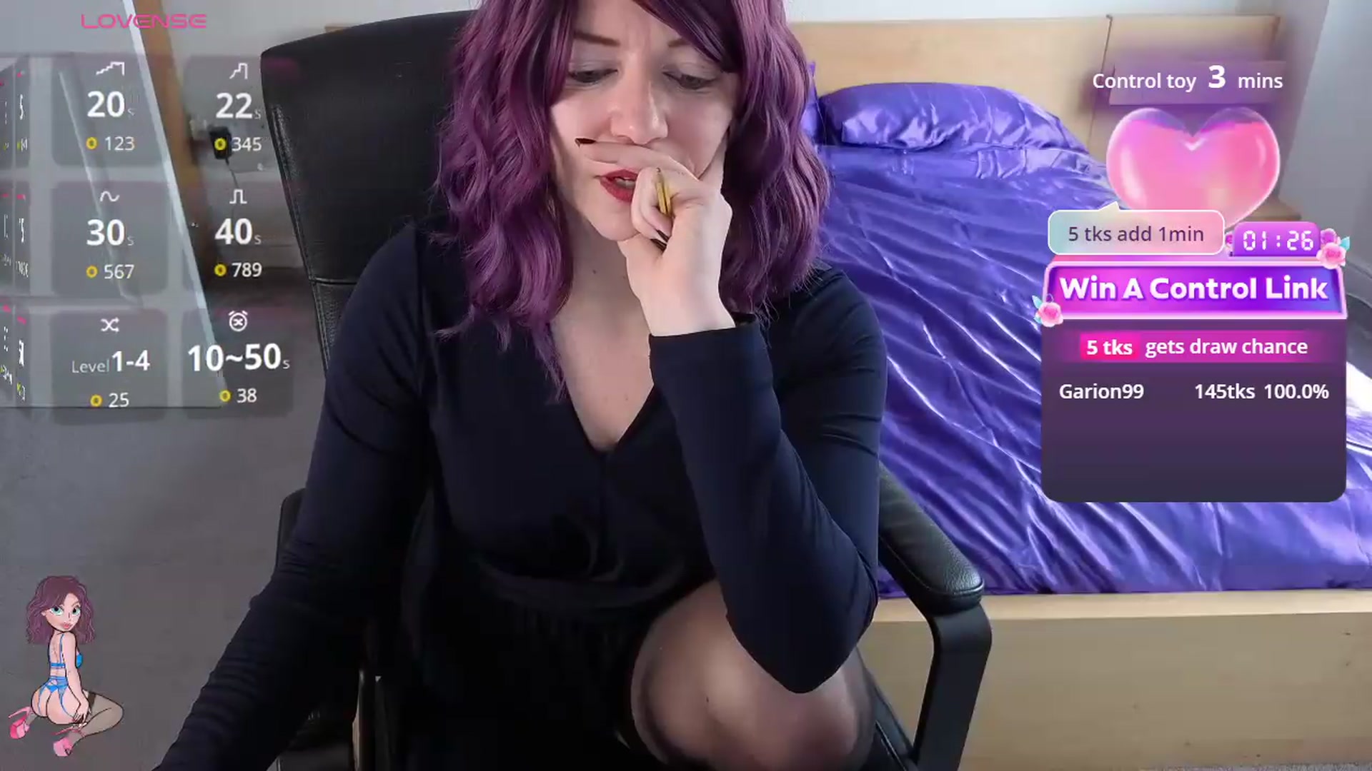 Gallery image thumbnail from size2shoes's myfreecams stream on, 05/06/2026, 14:06 image 11 of 20