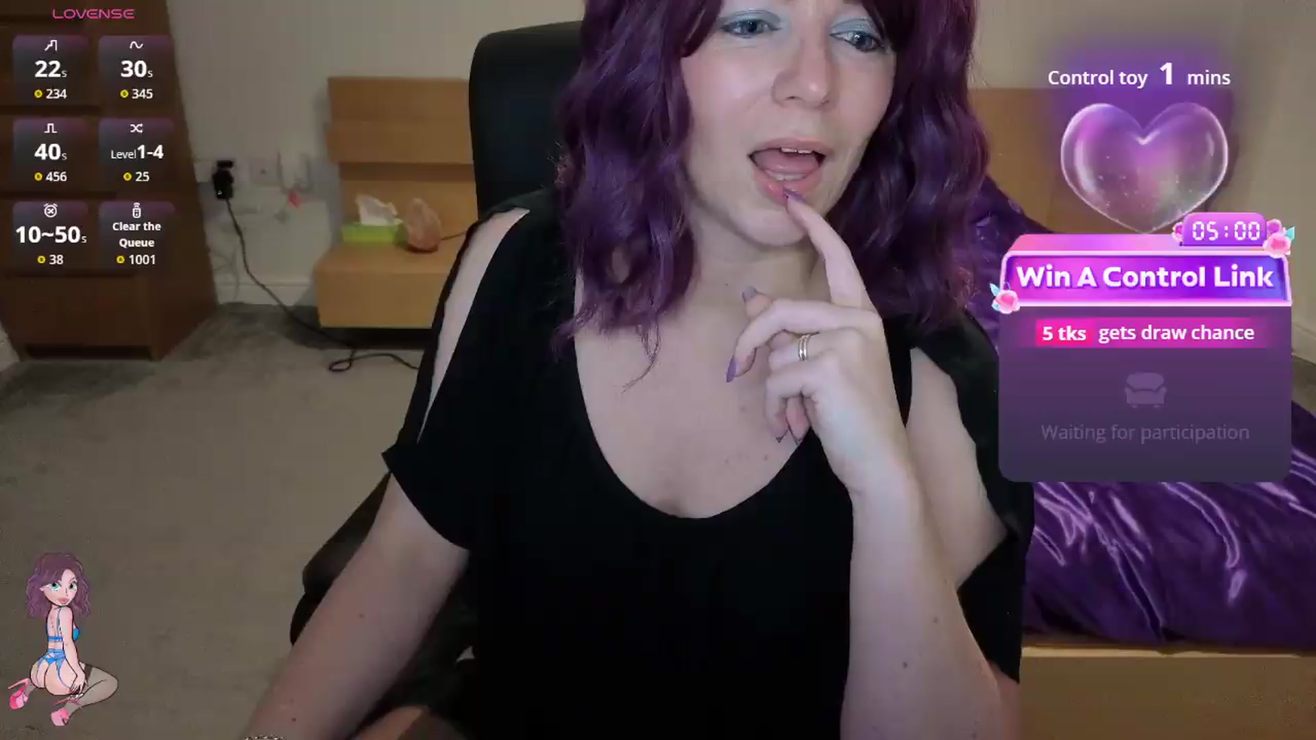 Gallery image thumbnail from size2shoes's myfreecams stream on, 06/04/2026, 22:15 image 15 of 20