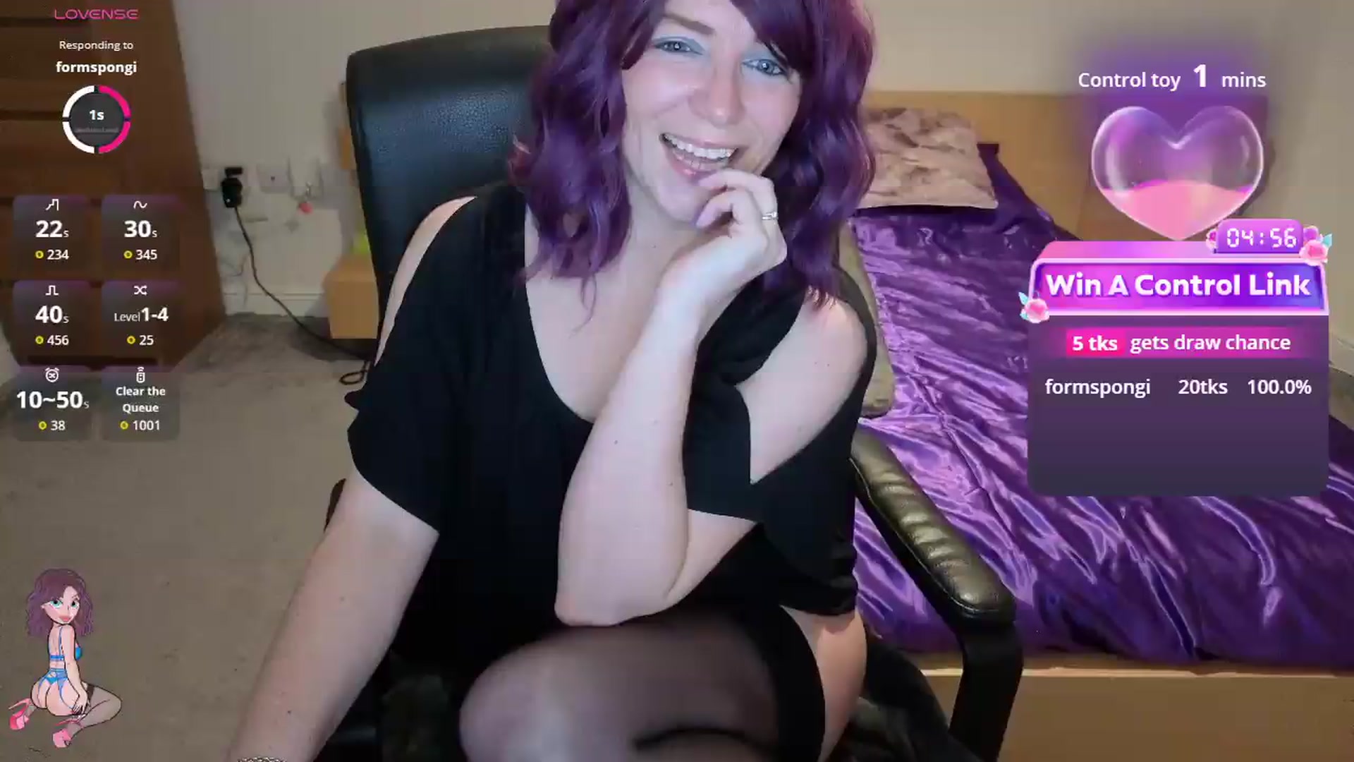 Gallery image thumbnail from size2shoes's myfreecams stream on, 06/04/2026, 22:15 image 2 of 20