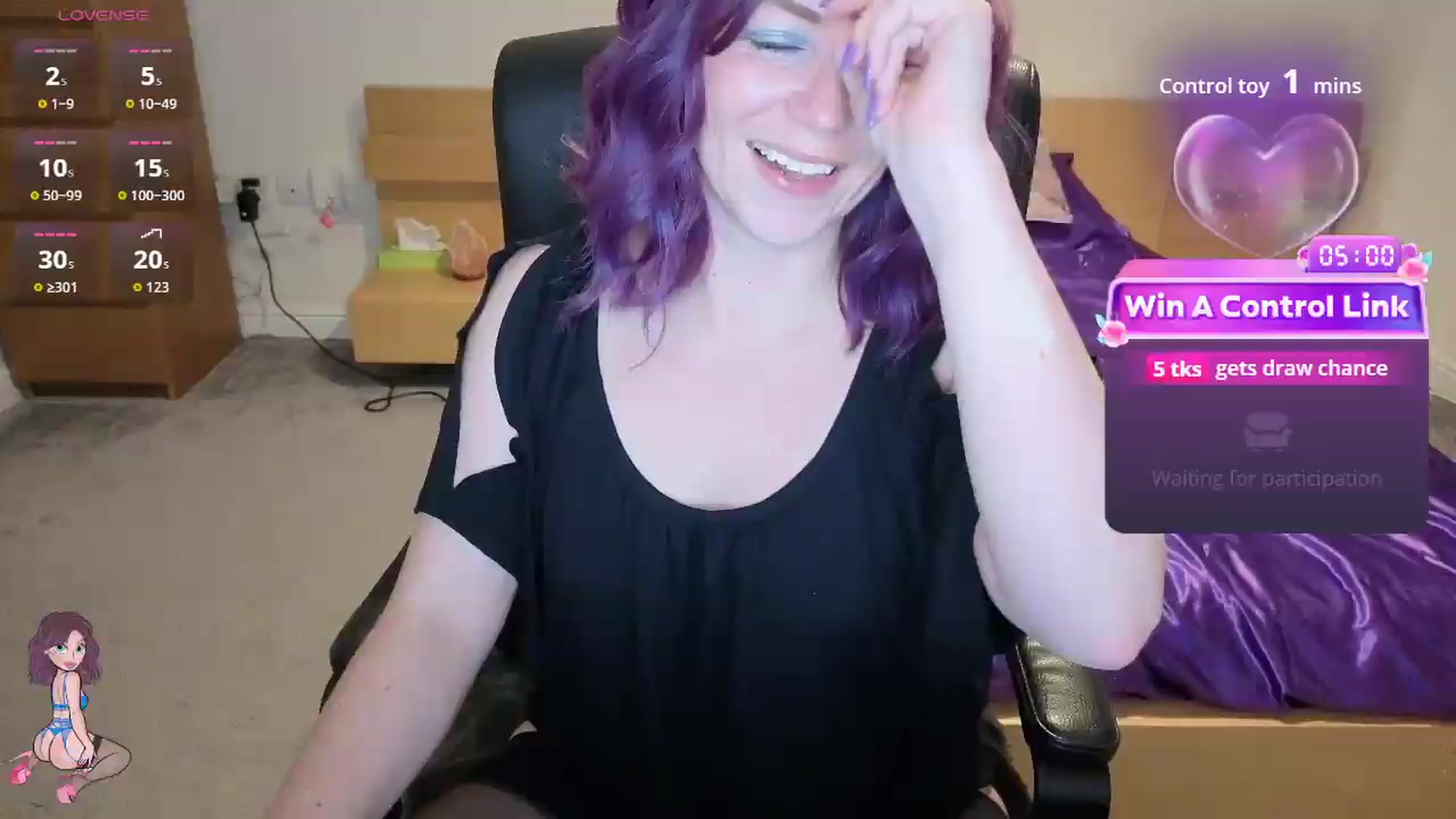 Gallery image thumbnail from size2shoes's myfreecams stream on, 06/04/2026, 22:15 image 17 of 20