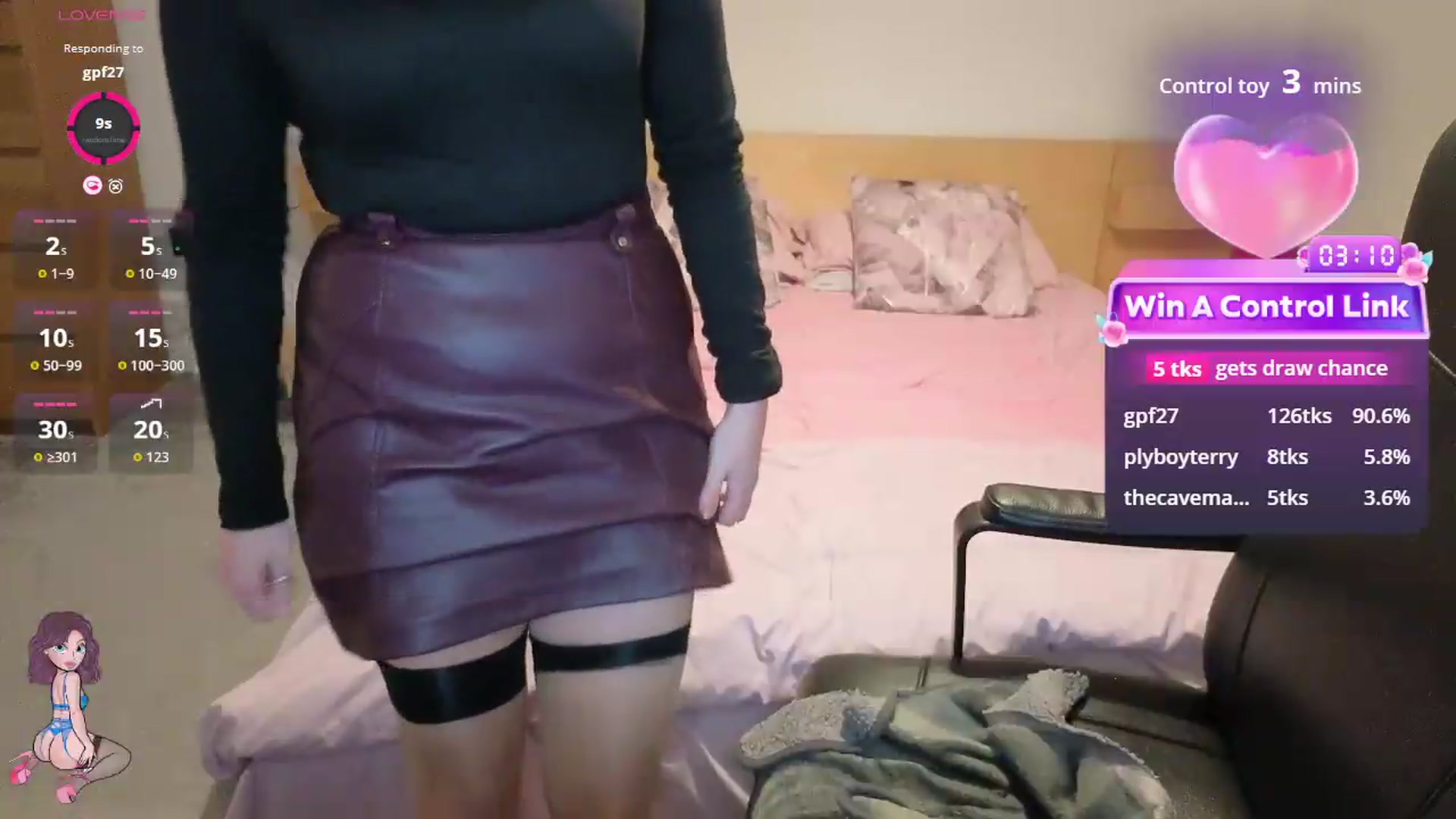 Gallery image thumbnail from size2shoes's myfreecams stream on, 06/23/2026, 24:02 image 15 of 20