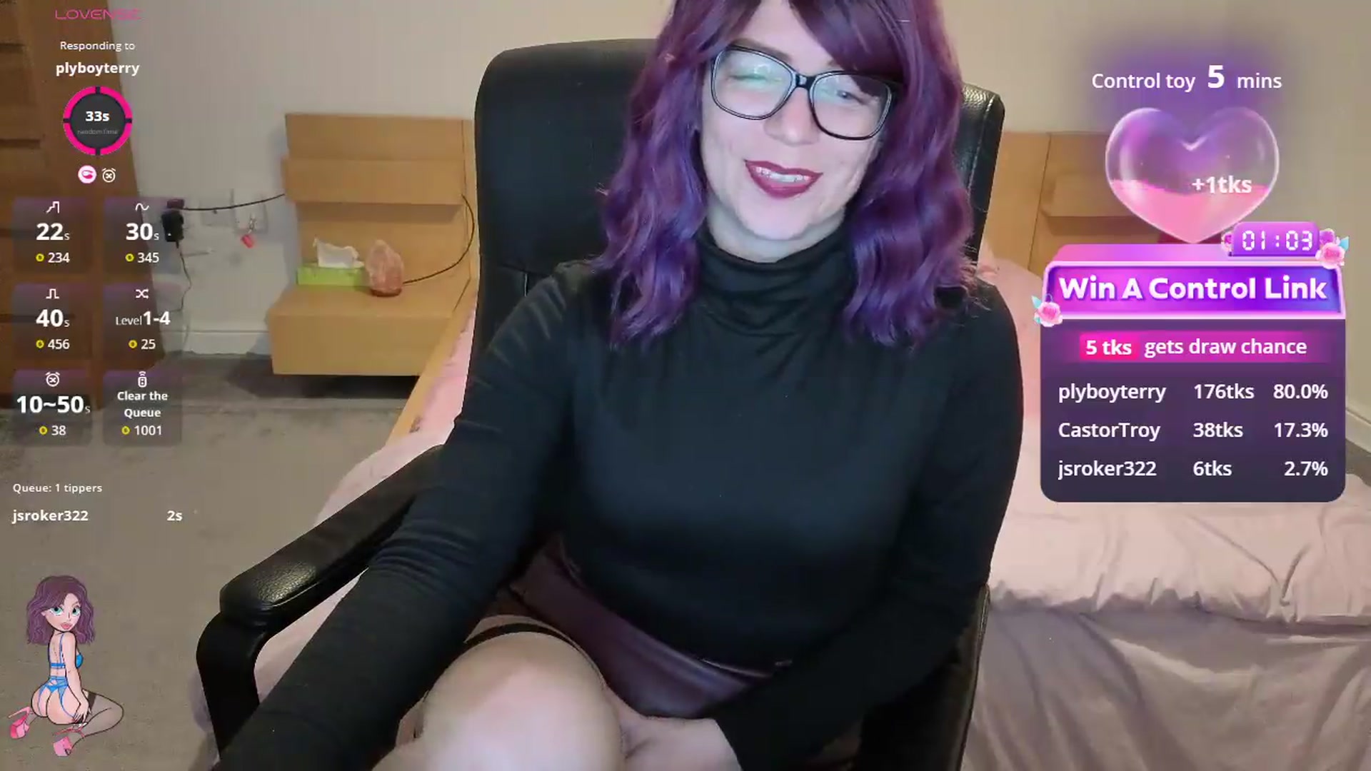 Gallery image thumbnail from size2shoes's myfreecams stream on, 06/23/2026, 24:02 image 3 of 20