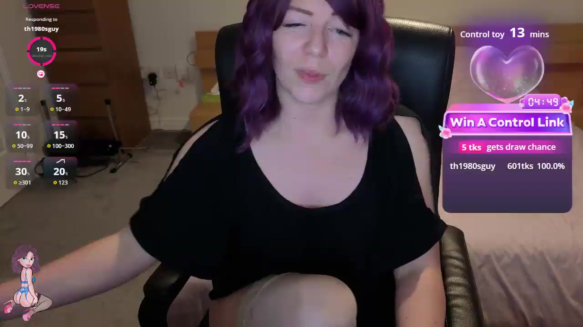 Gallery image thumbnail from size2shoes's myfreecams stream on, 06/30/2026, 23:39 image 10 of 20