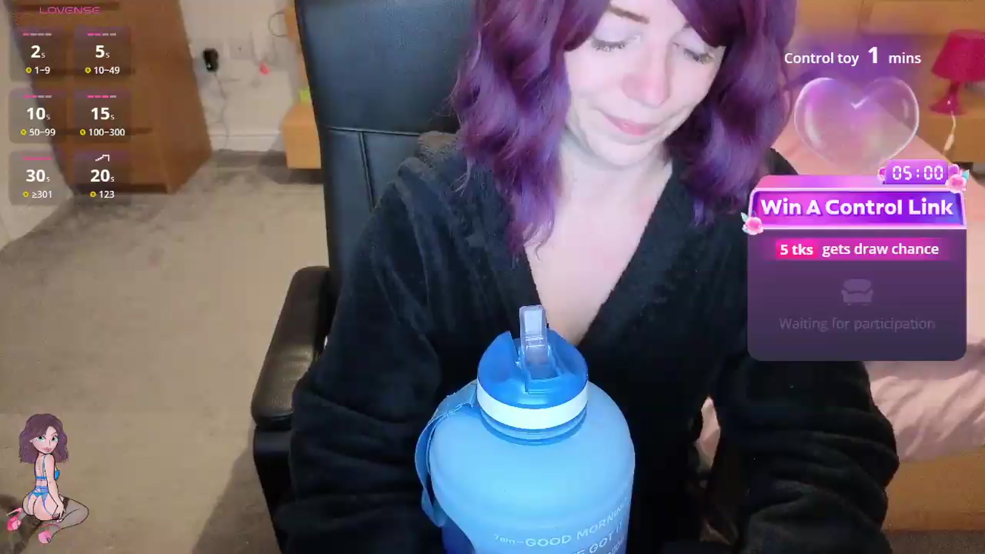Gallery image thumbnail from size2shoes's myfreecams stream on, 07/21/2026, 24:10 image 14 of 20