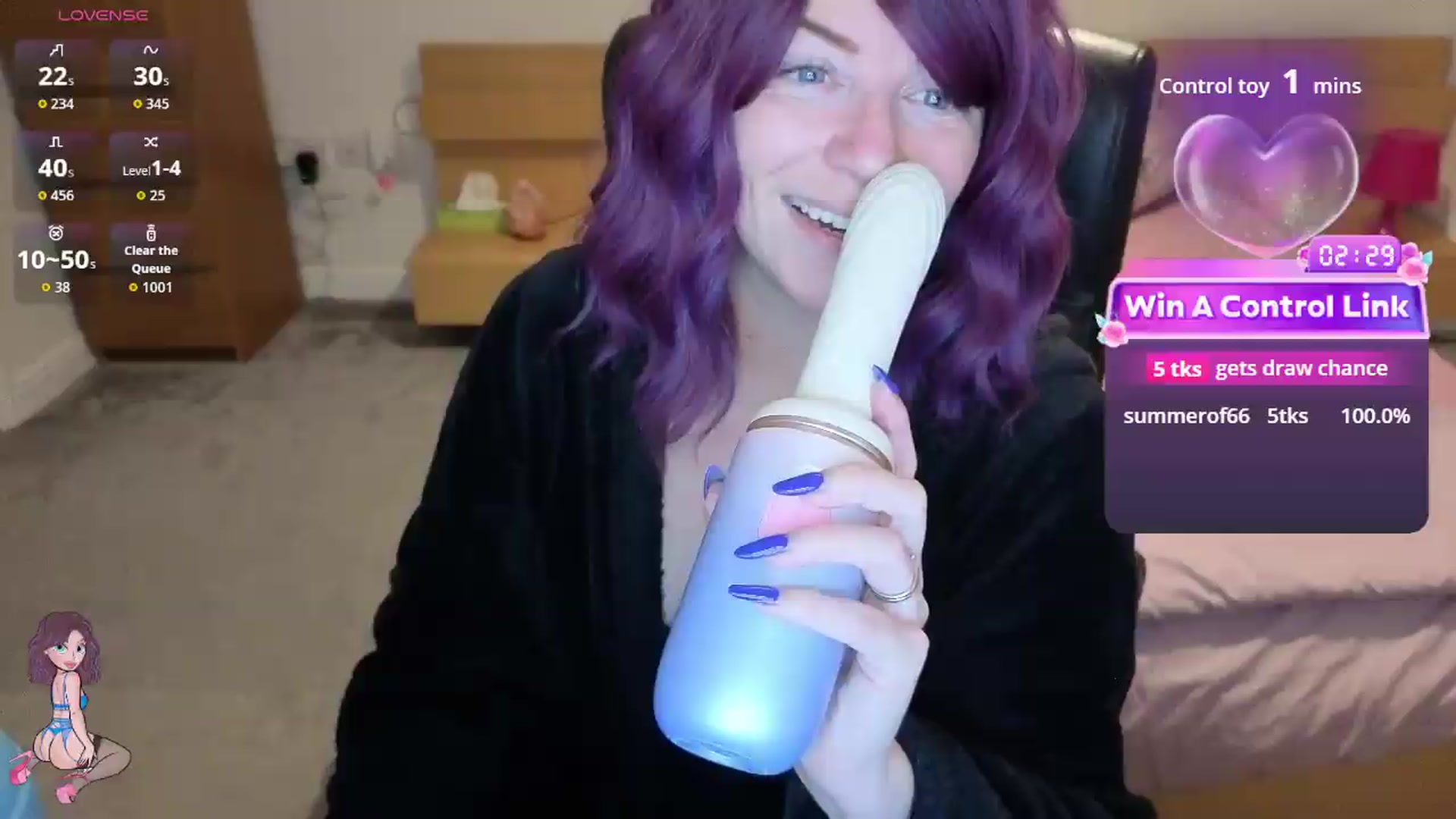Gallery image thumbnail from size2shoes's myfreecams stream on, 07/21/2026, 24:10 image 8 of 20